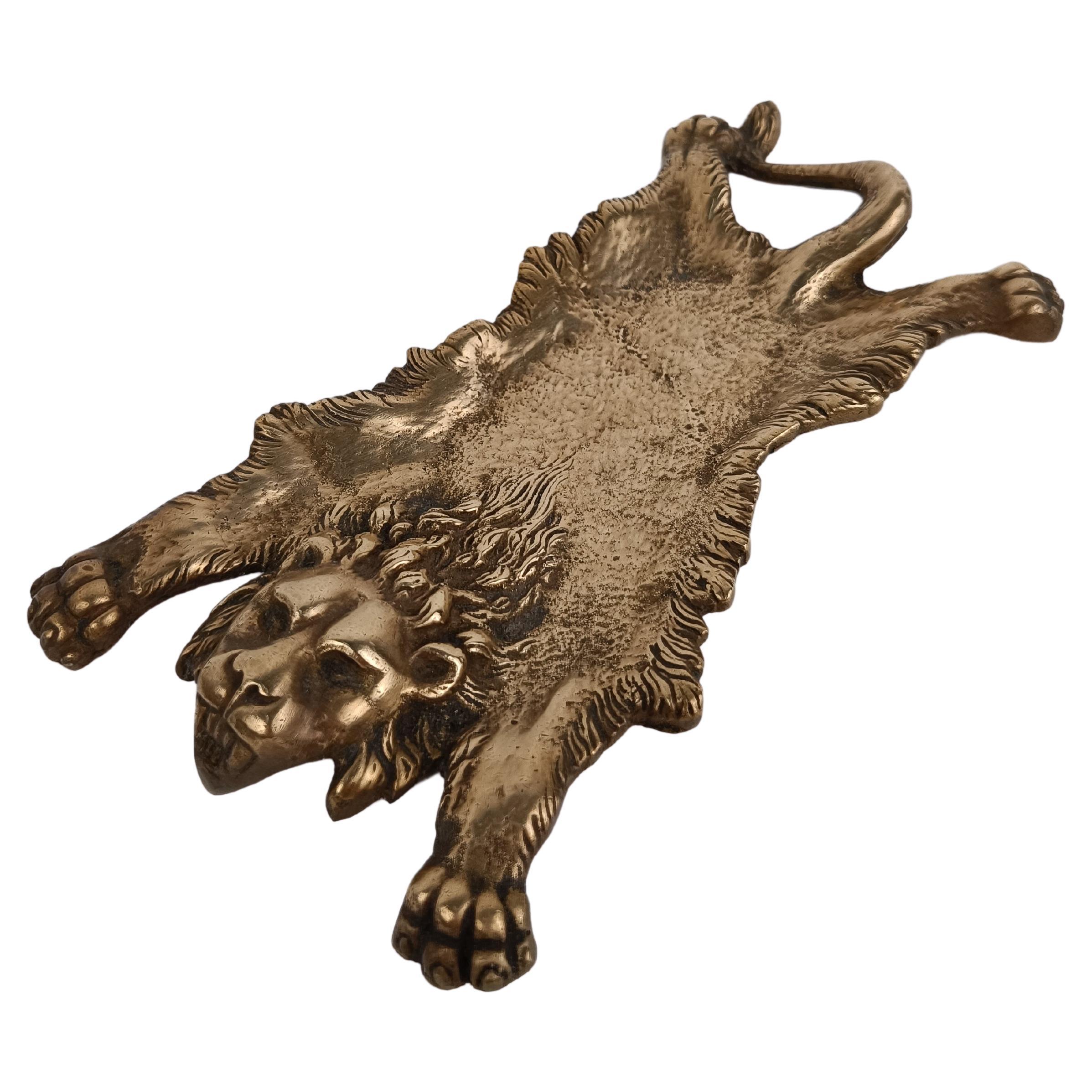 Vintage Brass Ashtray Depicting the Mythological Nemean Lion Skin, Italy 1970s