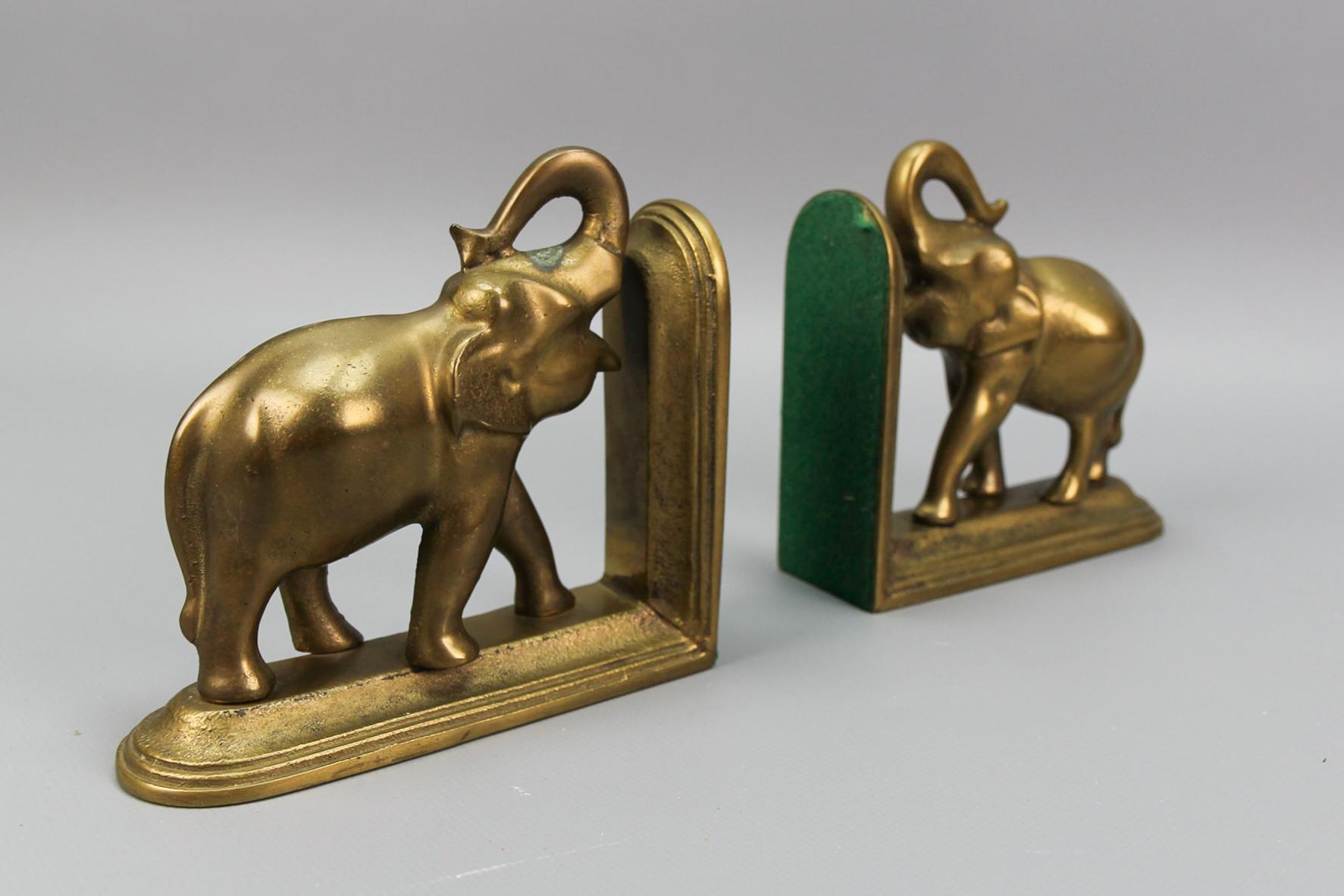 French Vintage Brass Bookends Elephants, 1970s For Sale