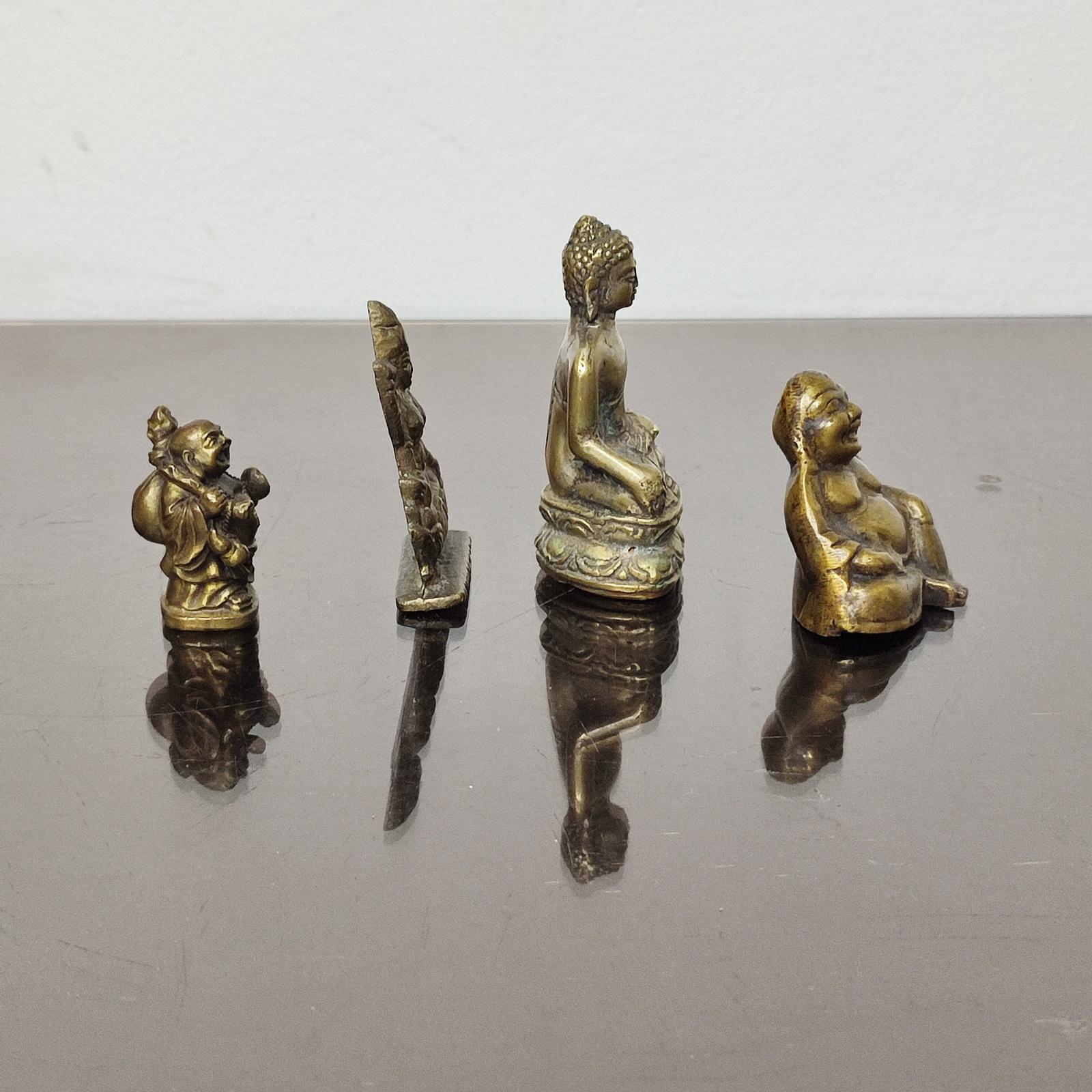 Vintage Messing Buddha Miniatur-Skulptur Satz von vier im Zustand „Gut“ im Angebot in Bochum, NRW