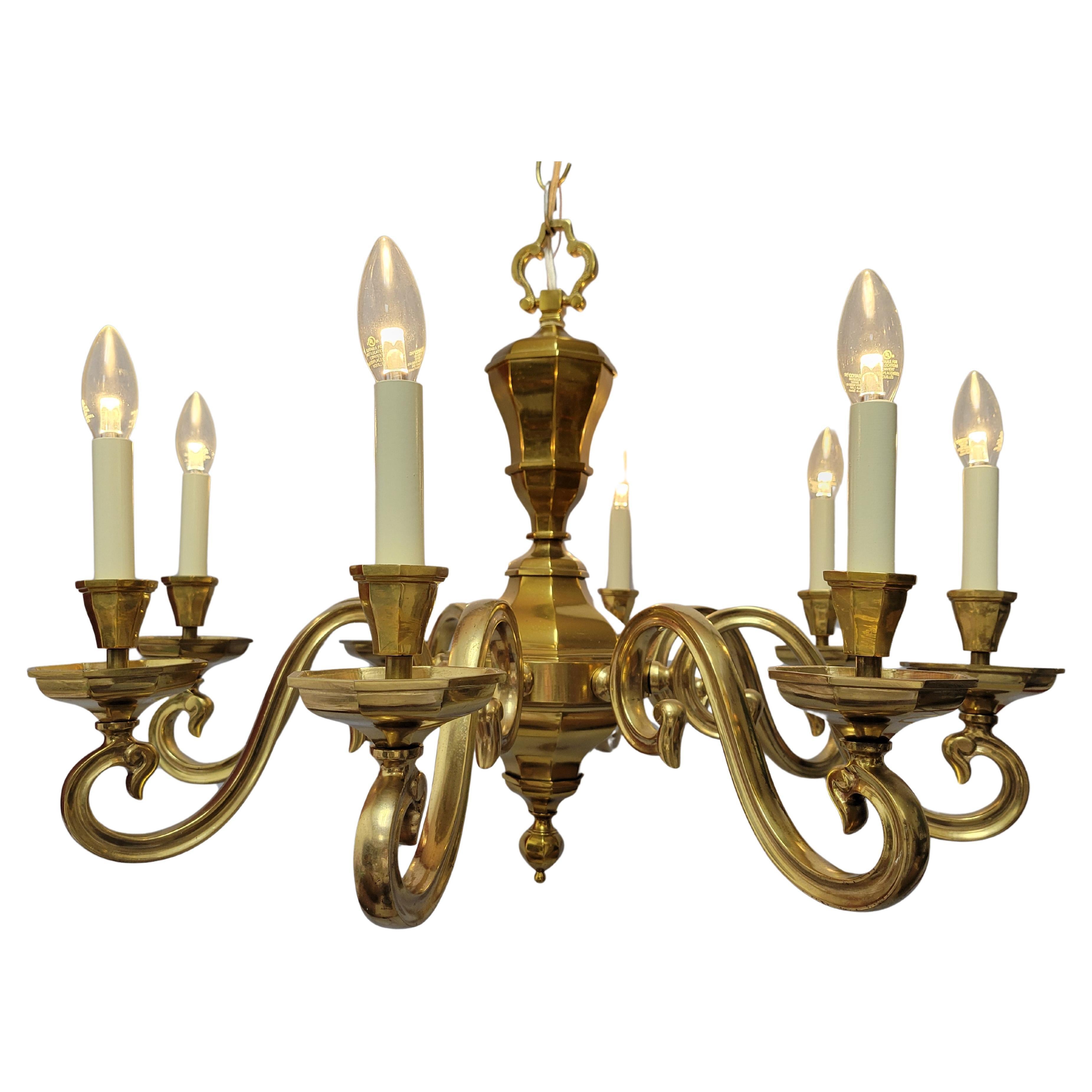 Araña de latón vintage - Elegante lámpara de 8 luces - Estilo Chapman