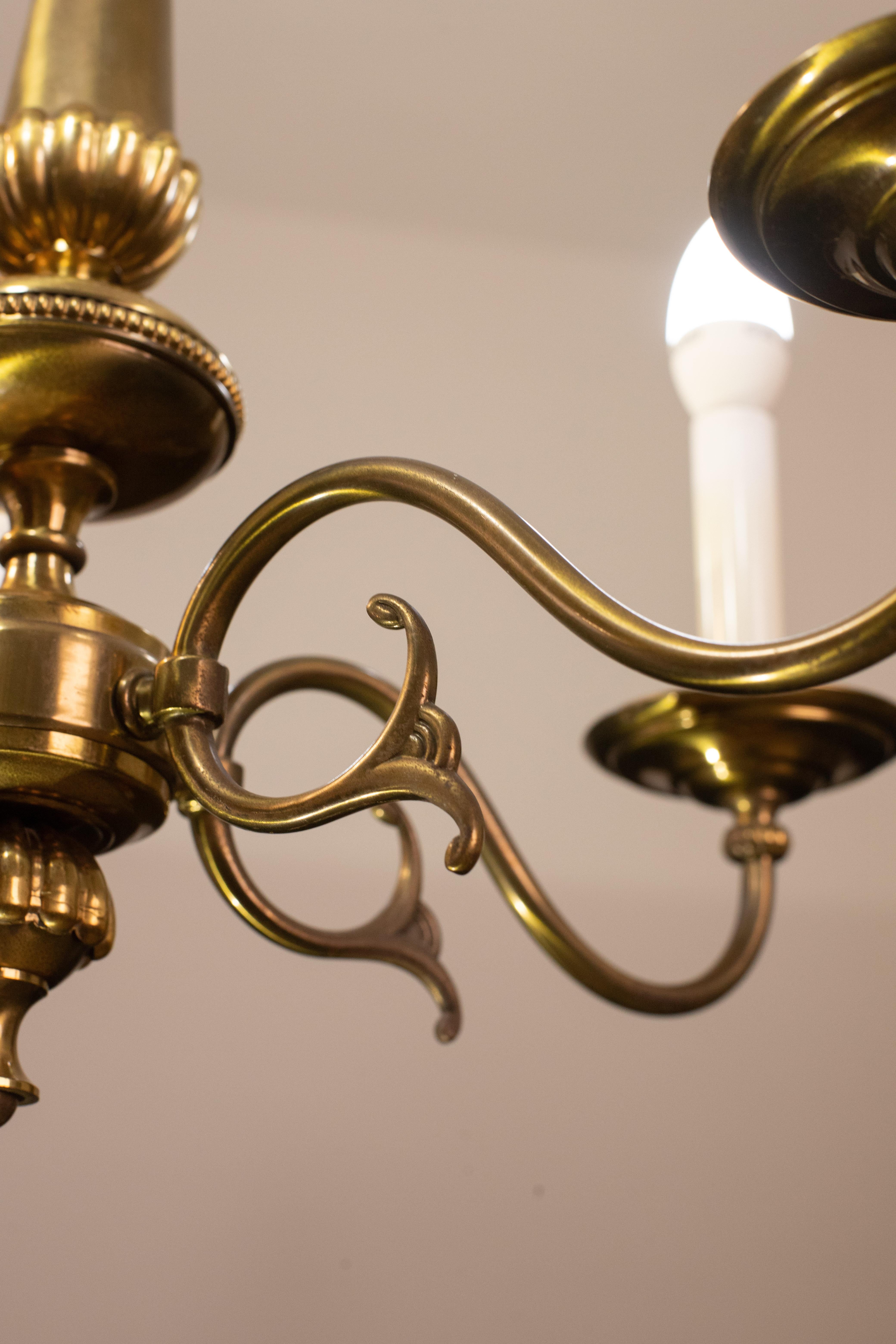 Vintage brass chandelier signed Sciolari, model 526, 1950s For Sale 5