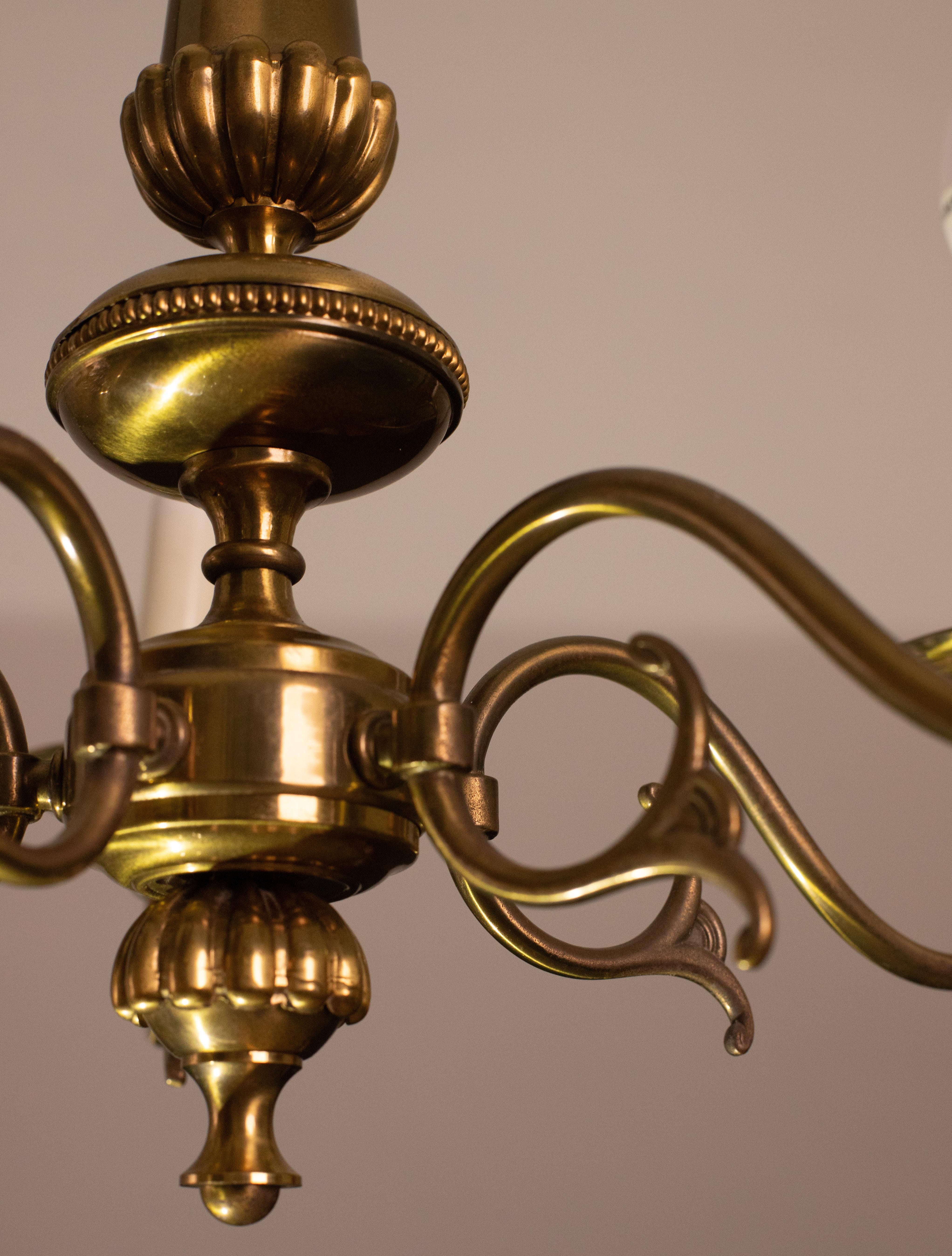 Mid-20th Century Vintage brass chandelier signed Sciolari, model 526, 1950s For Sale