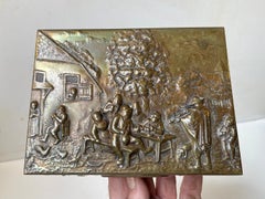 Boîte à cigares vintage en laiton avec microcosme médiéval, années 1950