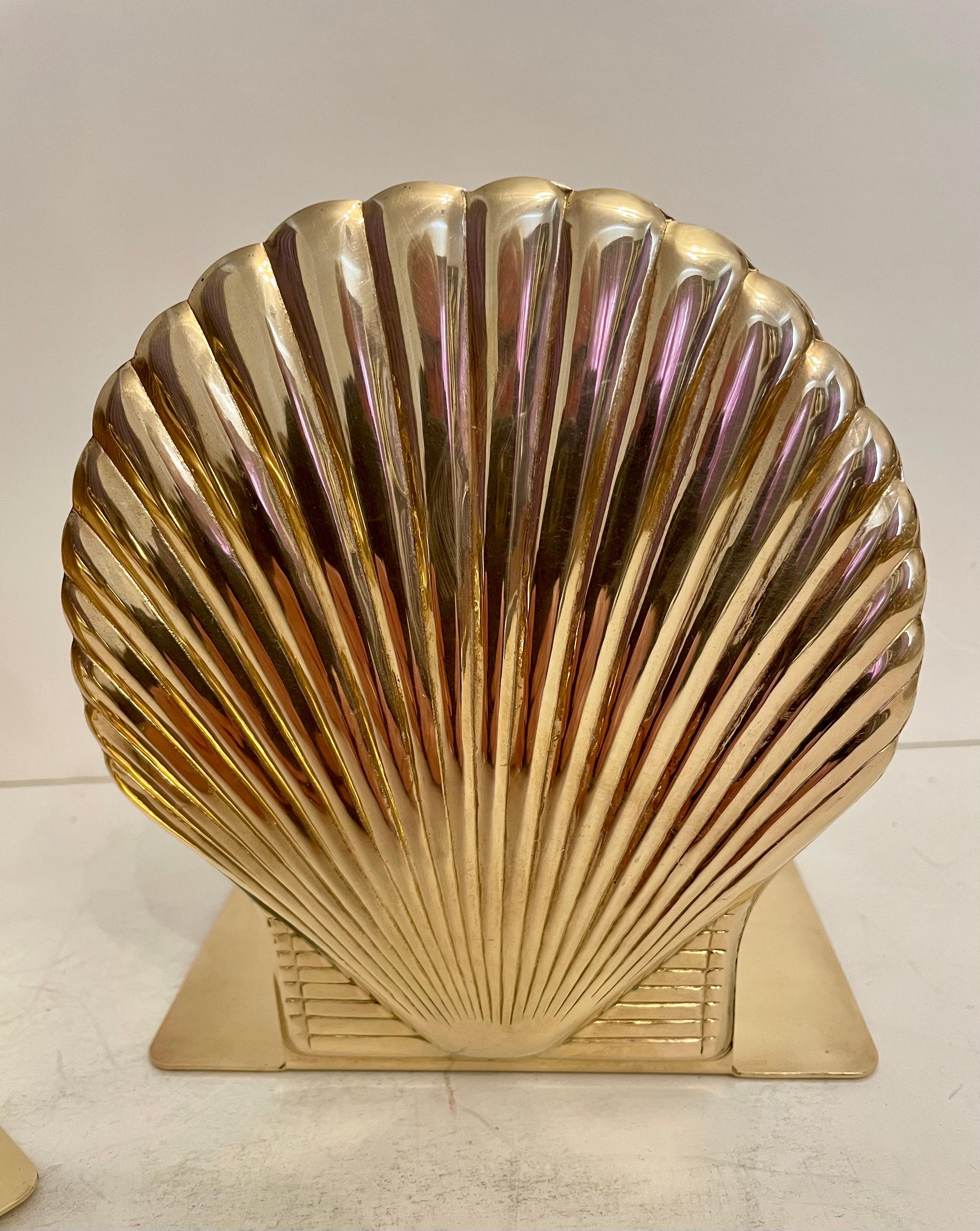 Hollywood Regency Vintage Brass Clam Shell Seashell Bookends
