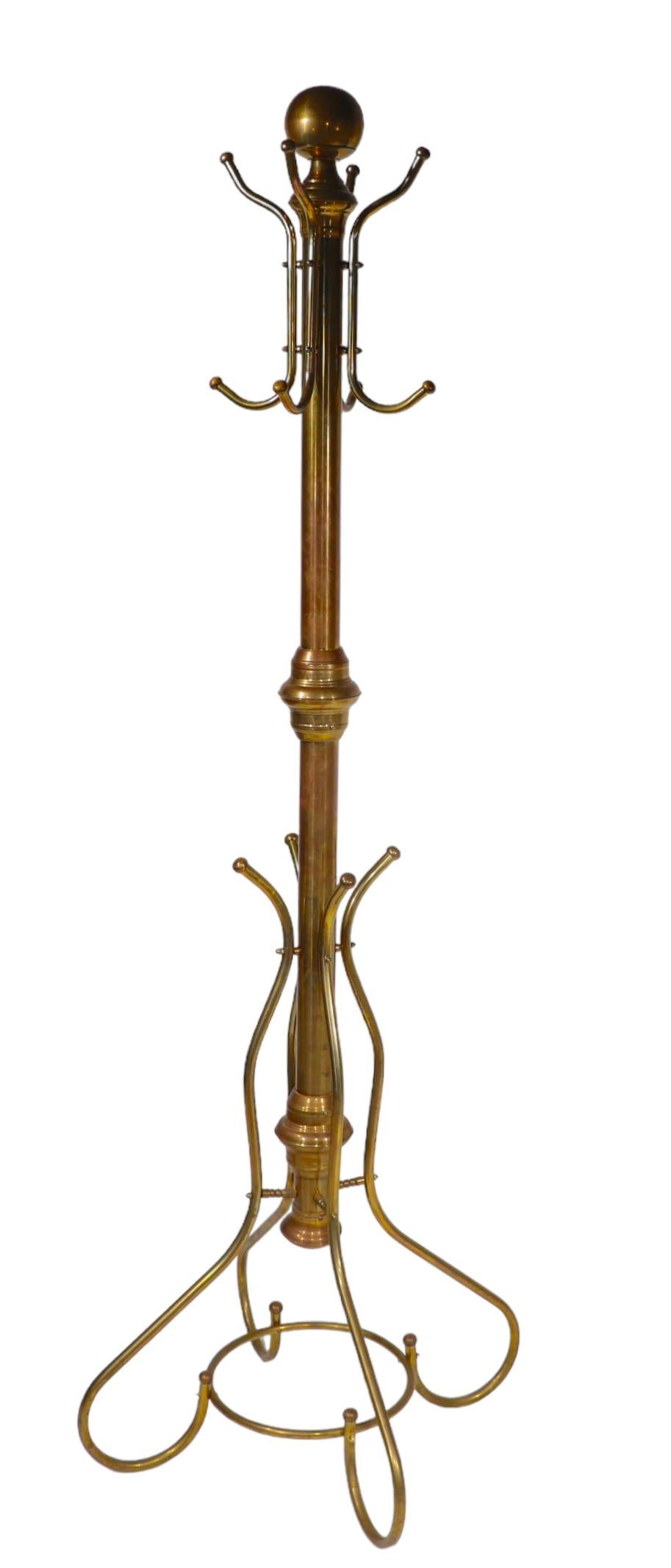 Vintage Brass Coat Tree Rack Having Eight Hooks at the Top  In Good Condition For Sale In New York, NY