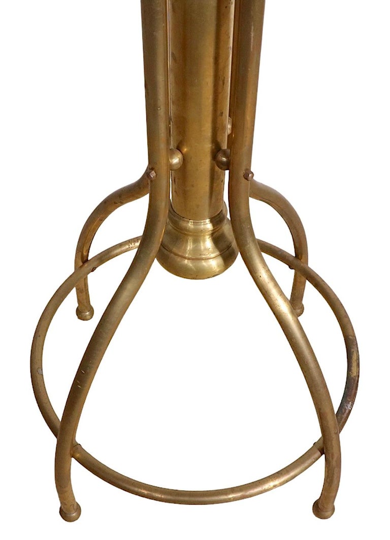 Vintage Brass Coat Tree Rack Stand Made in USA In Good Condition In New York, NY