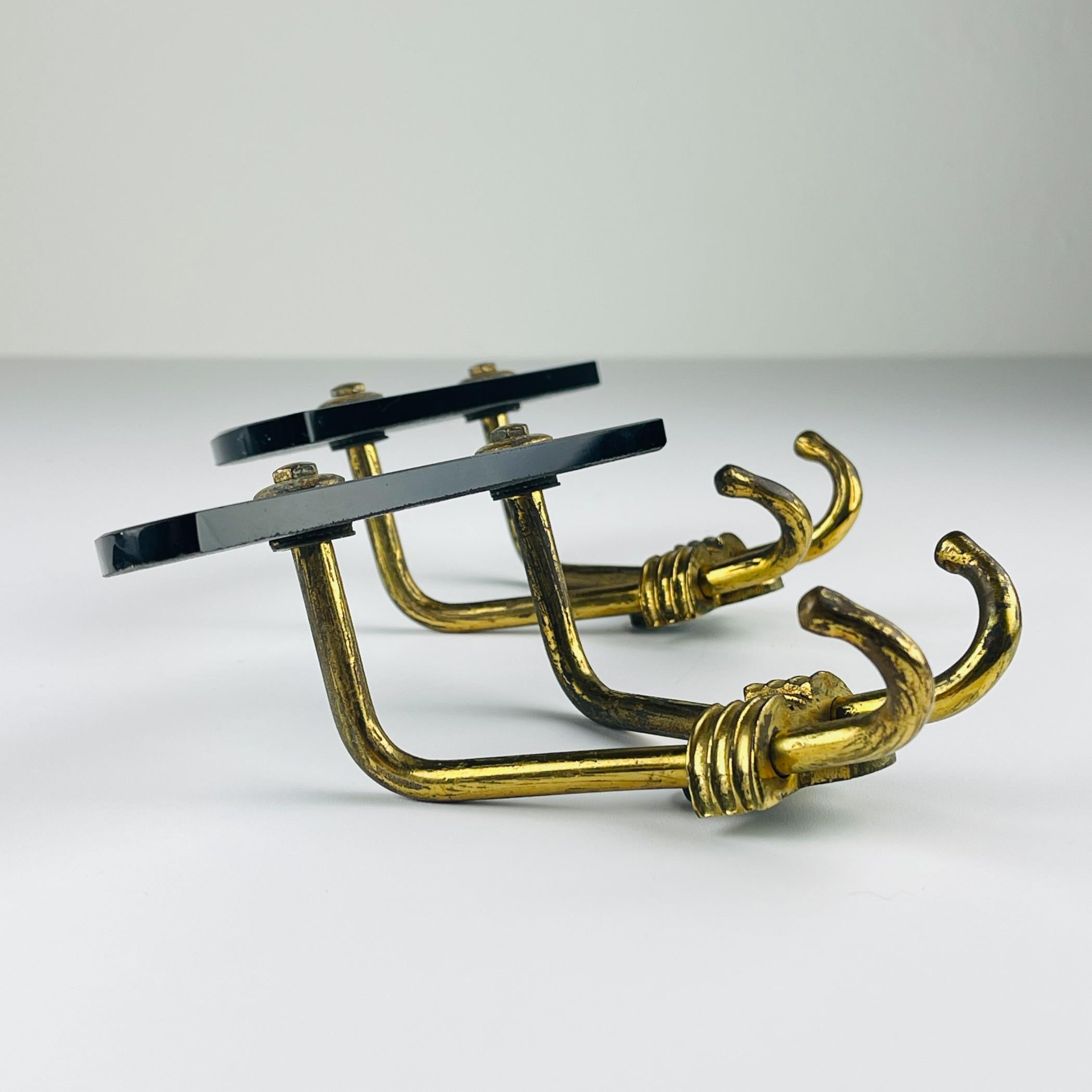 Gancio per cappotti in ottone vintage, Italia, anni '50, Set di 2 in vendita 8