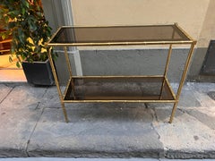Console en laiton Vintage Sections en bambou avec deux étagères en verre fumé 1970