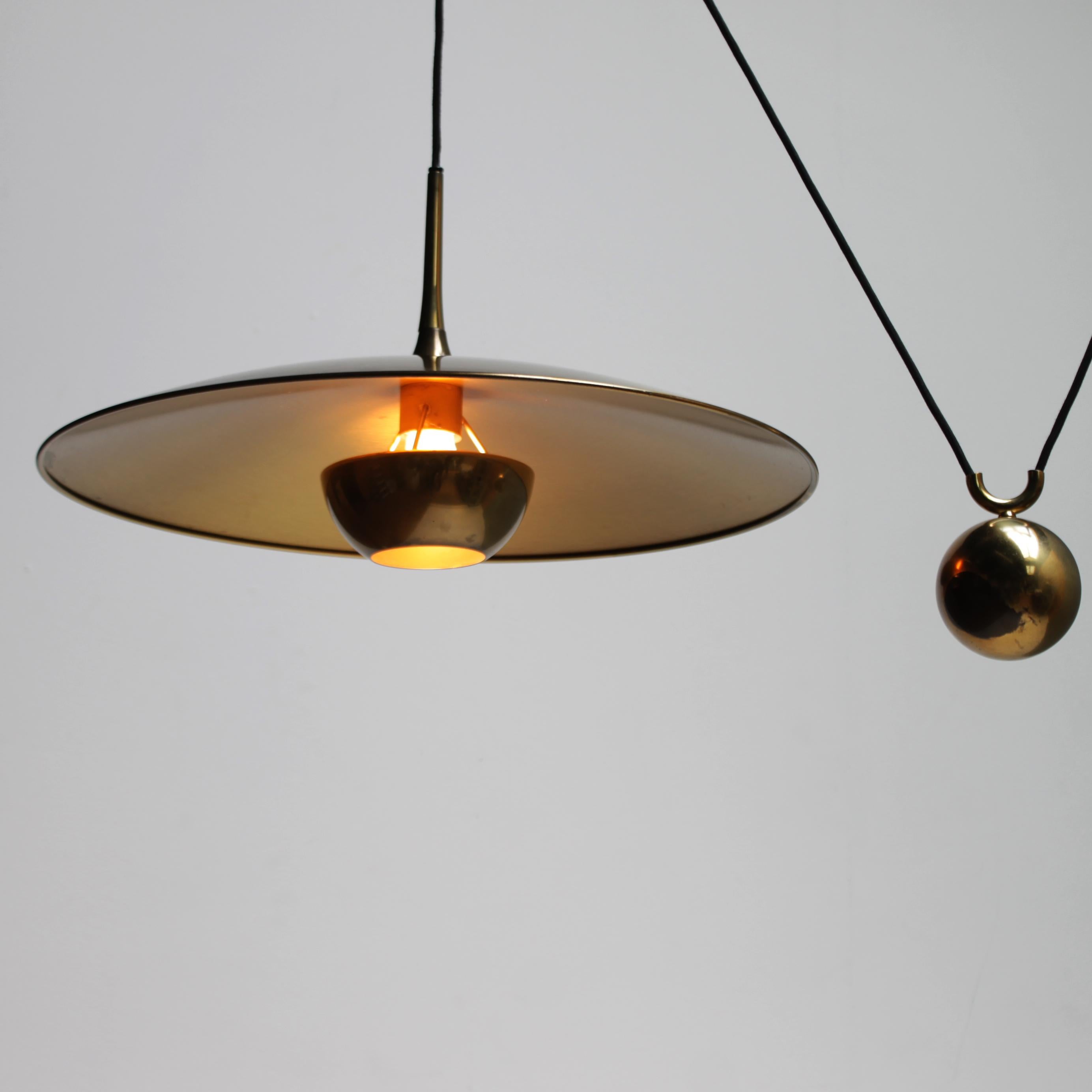 Brushed Vintage Brass Counterweight Pendant 'Onos 55' by Florian Schulz, Germany