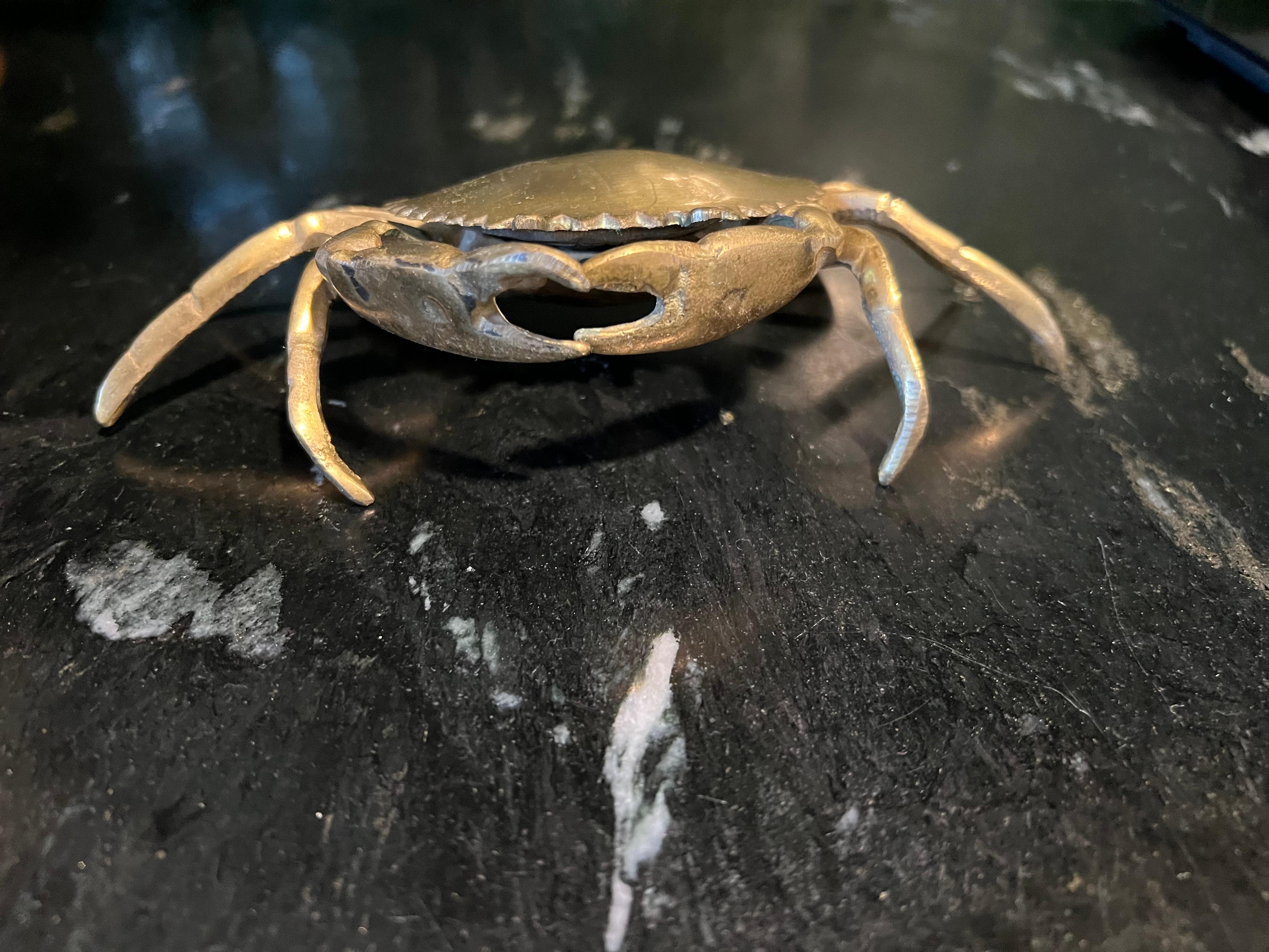 An excellent brass crab ashtray circa 1970’s.  The inner/removable ashtray insert can be taken out and you can use it as a ring dish.