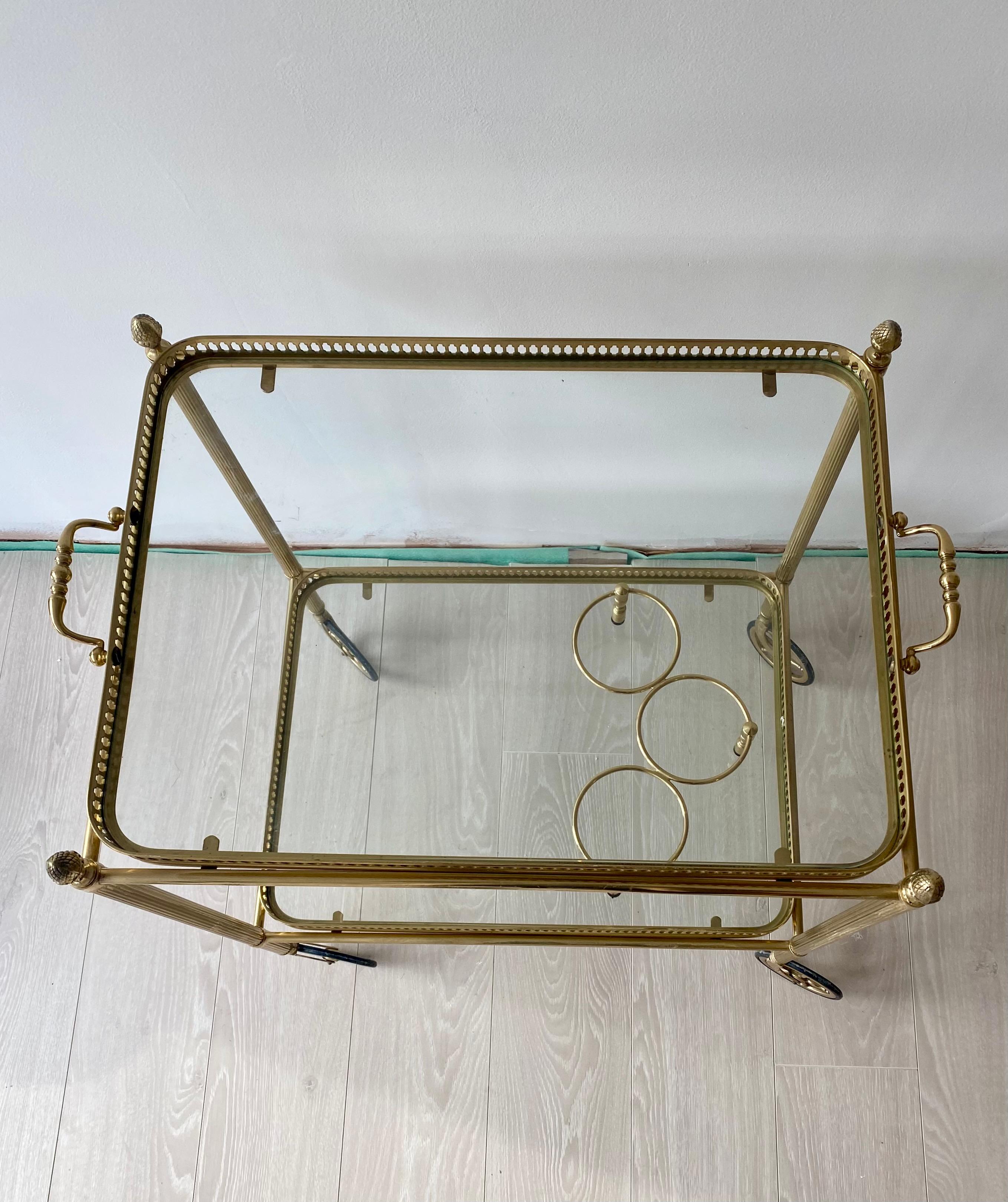Vintage Brass Drinks Trolley Bar Cart In Good Condition In Crawley Down, GB