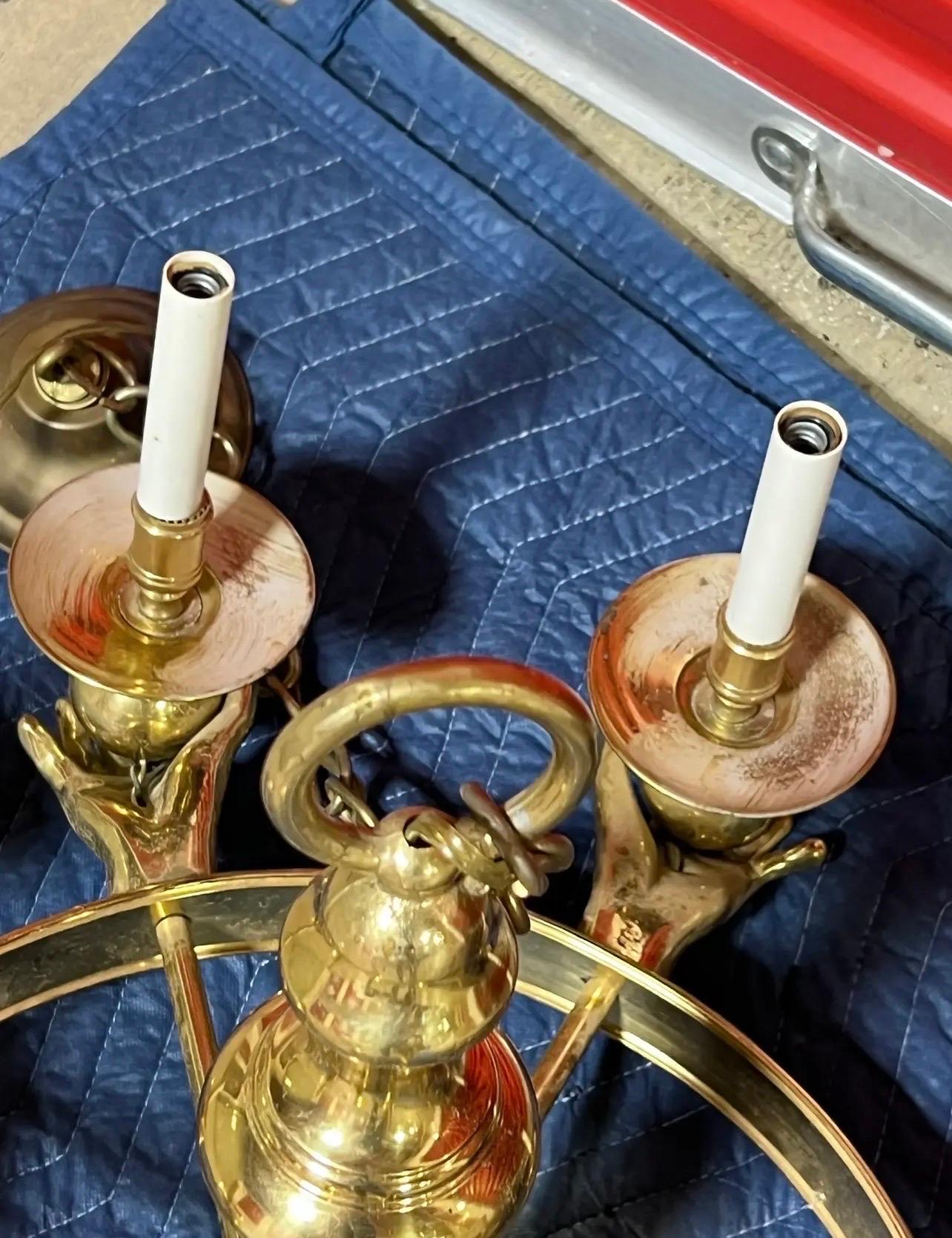 Lustre à main à huit lumières en laiton vintage 3