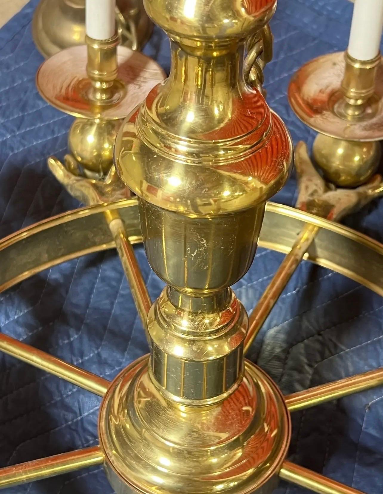 Fin du 20e siècle Lustre à main à huit lumières en laiton vintage