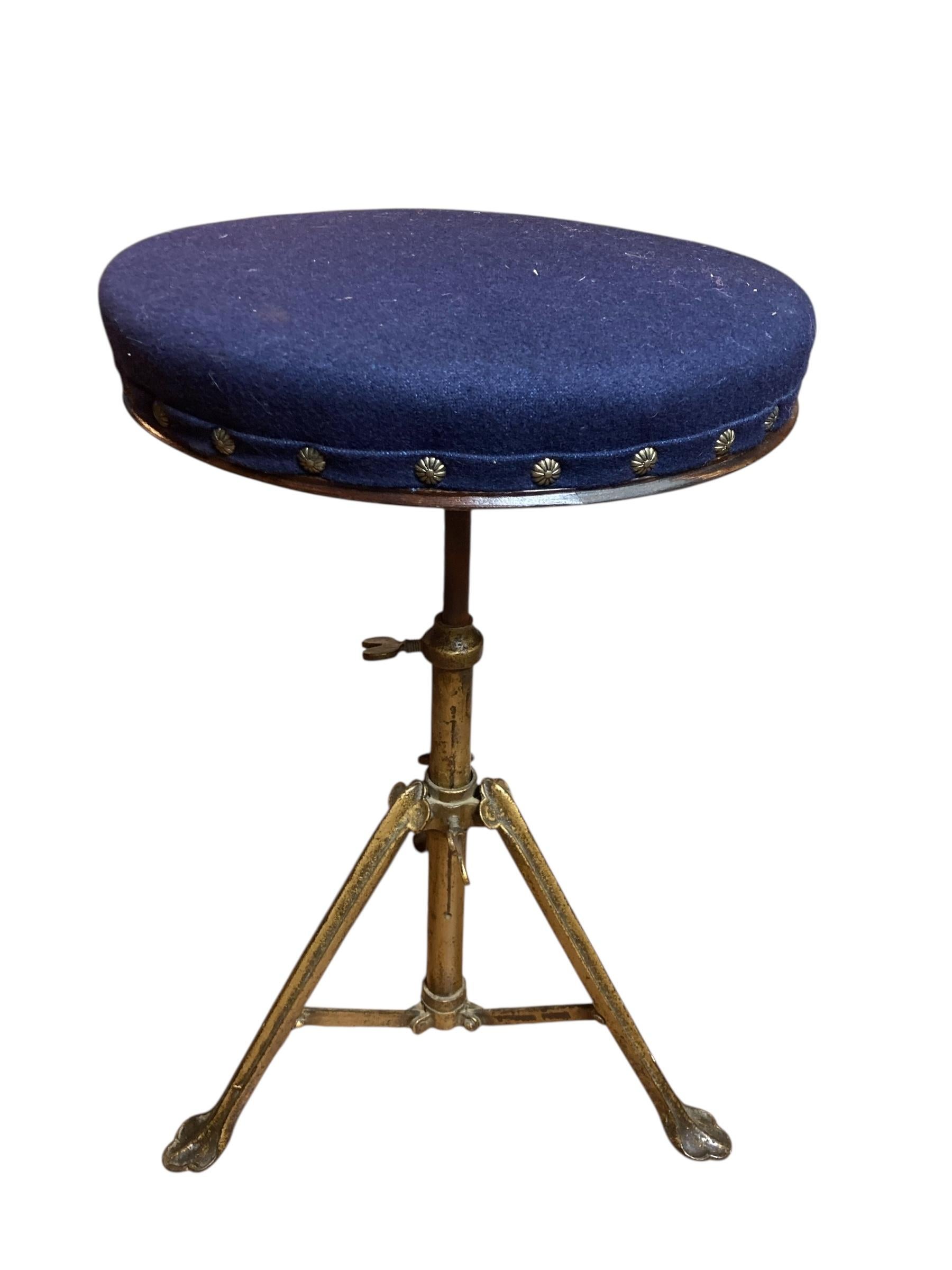 Vintage Brass Ausziehbarer Klavier- oder Trommelhocker (Moderne der Mitte des Jahrhunderts) im Angebot