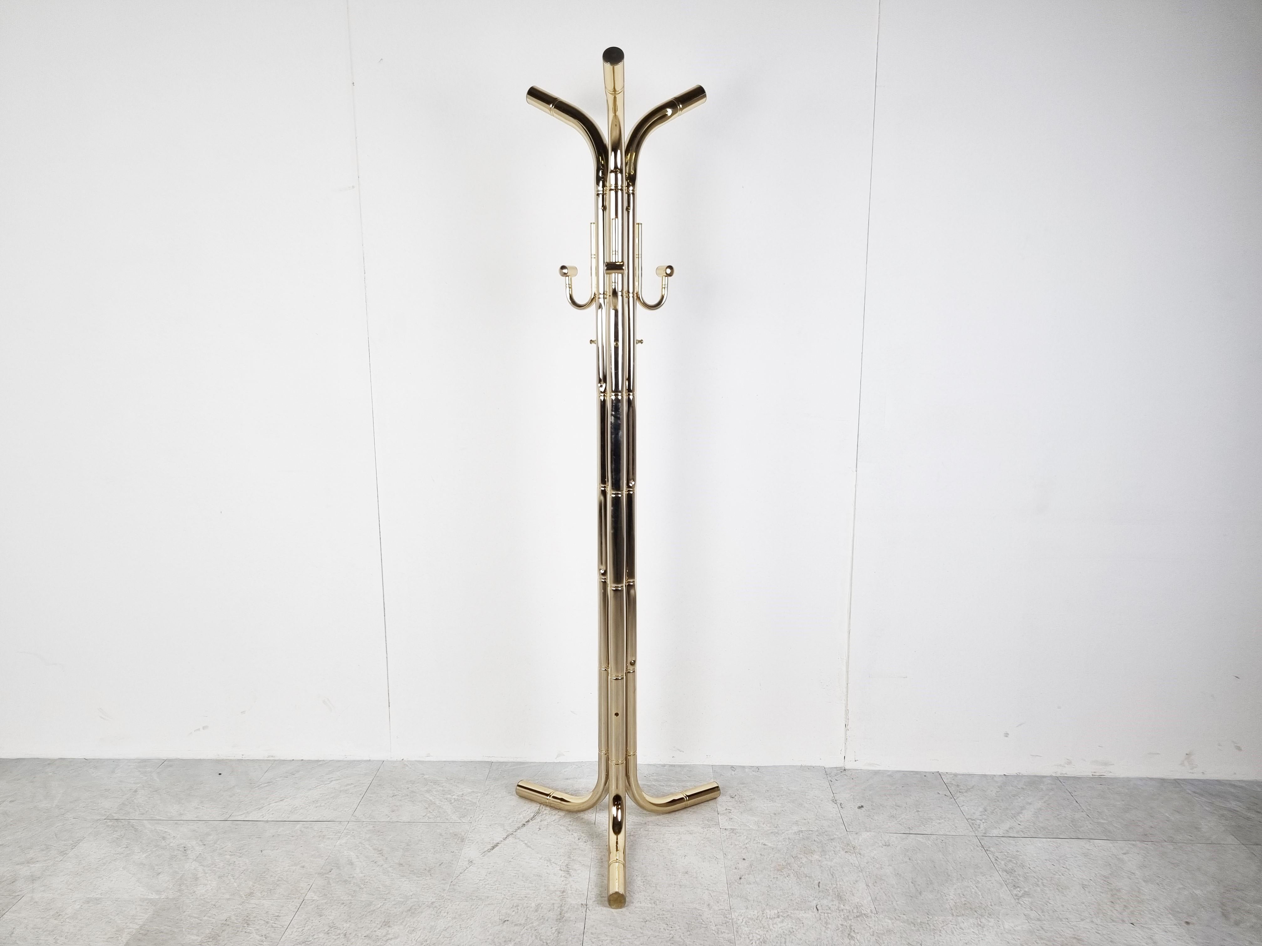 Vintage brass faux bamboo coat stand.

Elegant design.

Good condition

1970s - Belgium

Dimensions:
Height: 175cm/68.89