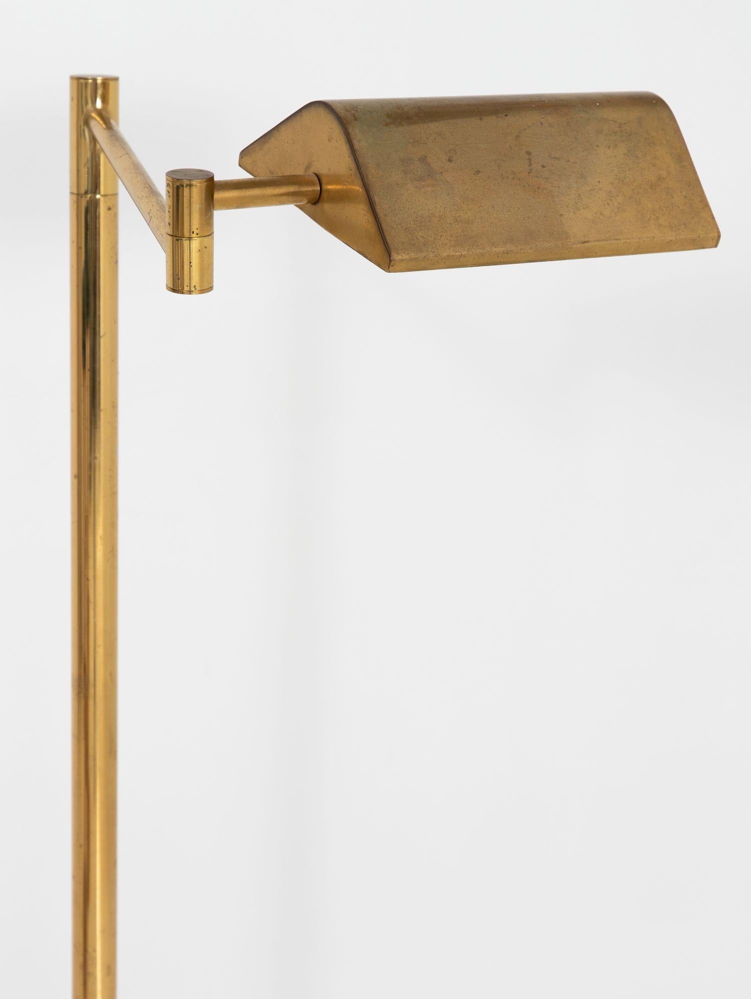 Vintage Brass Floor Lamp, France mid 20th Century For Sale 1