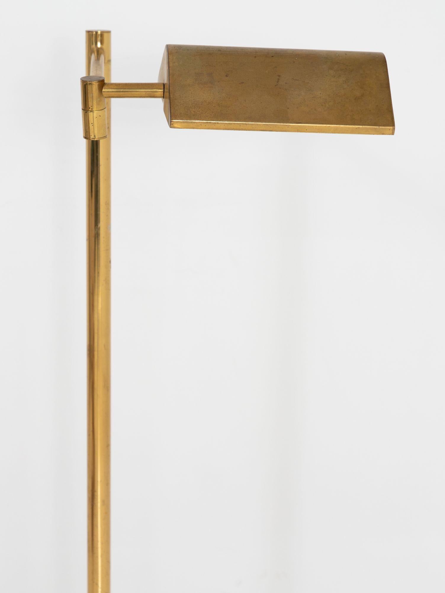 Vintage Brass Floor Lamp, France mid 20th Century For Sale 3