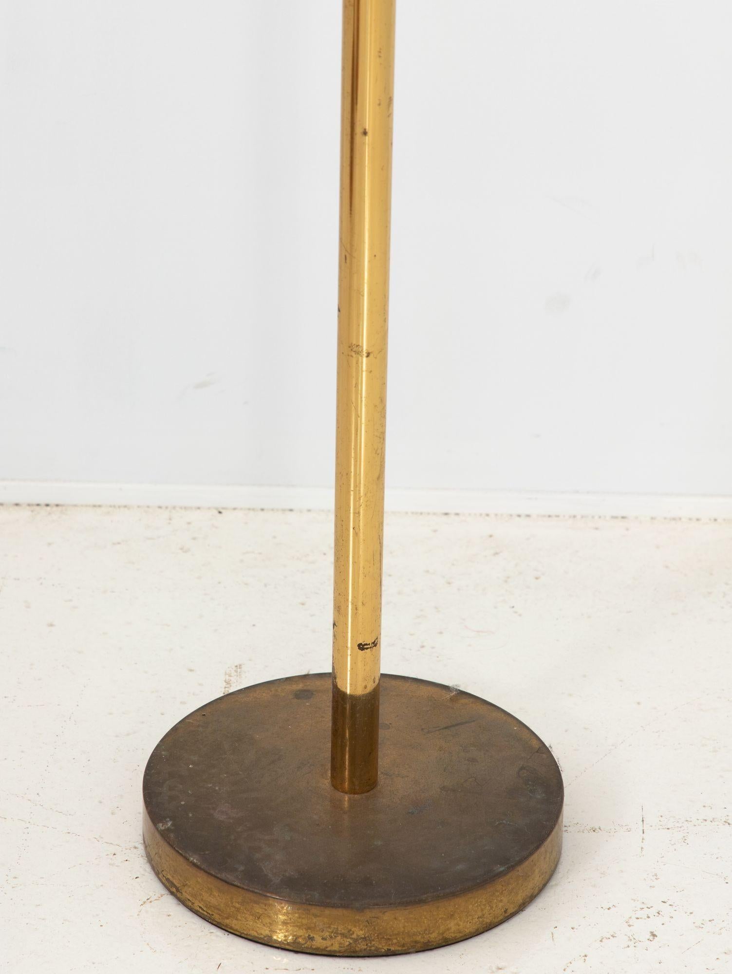 Vintage Brass Floor Lamp, France mid 20th Century For Sale 4