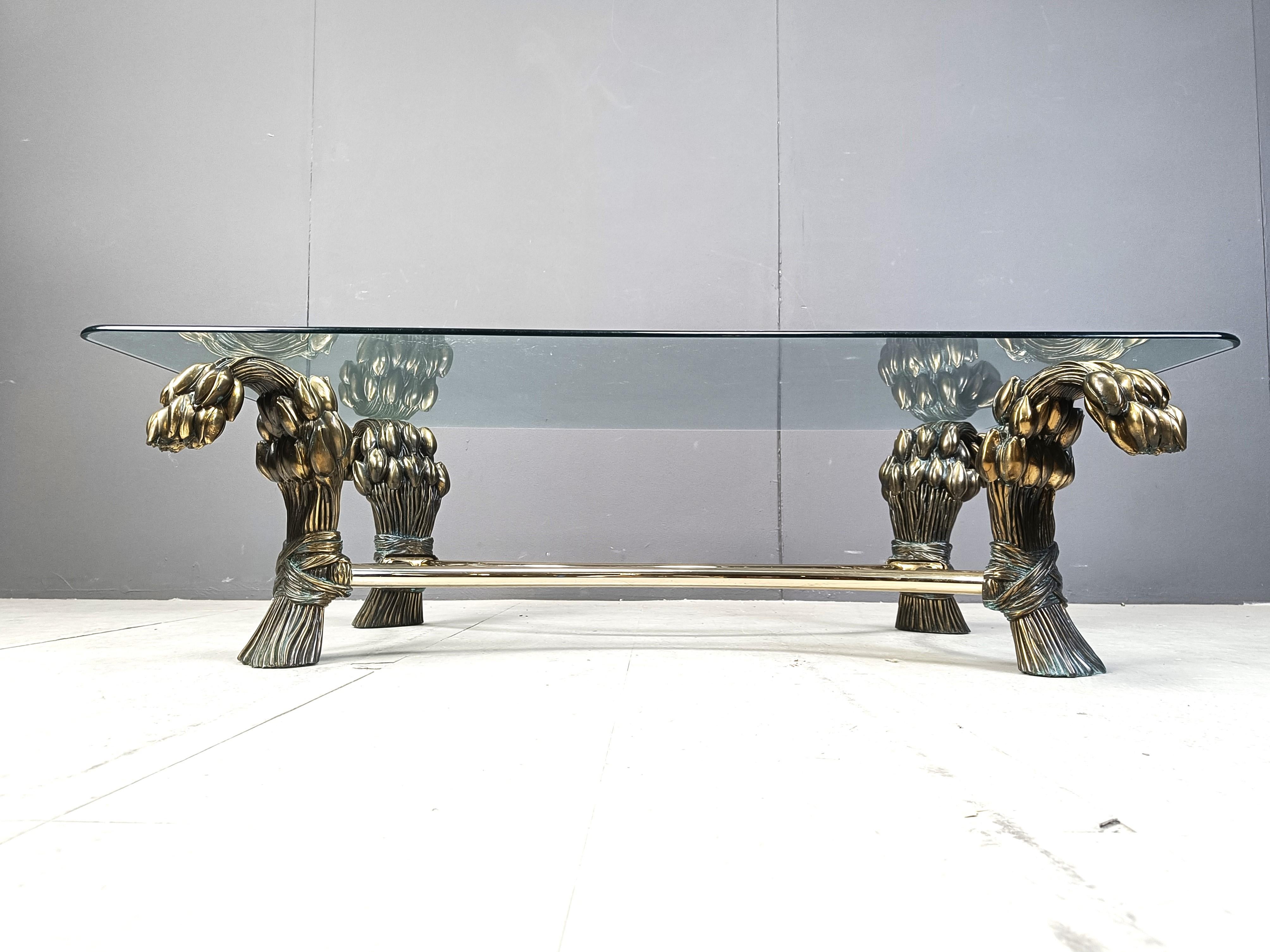Late 20th Century Vintage brass flower coffee table, 1970s For Sale