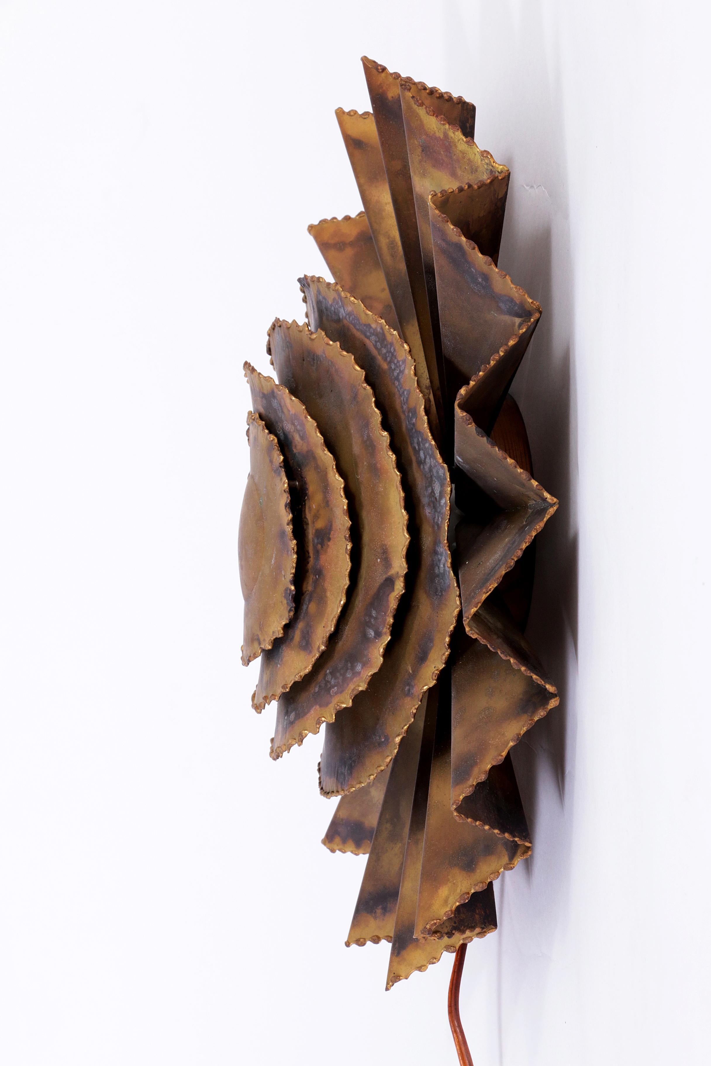 Lámpara de pared Flor de latón de Svend Aage Holm Sørensen para Holm Sørensen en venta 3