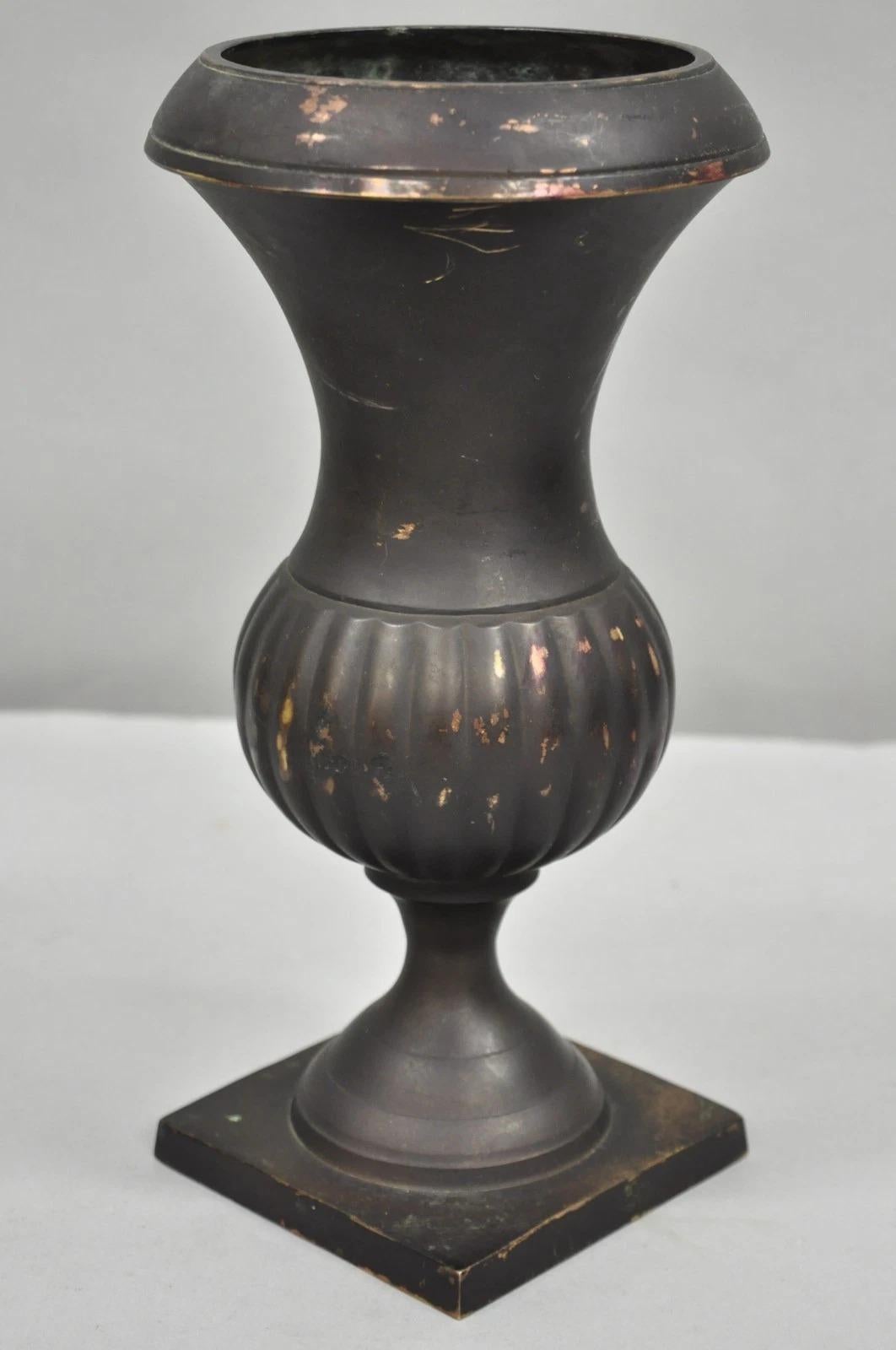 Vintage Brass French Classical Style Small Table Top Urn Form Flower Vase For Sale 2