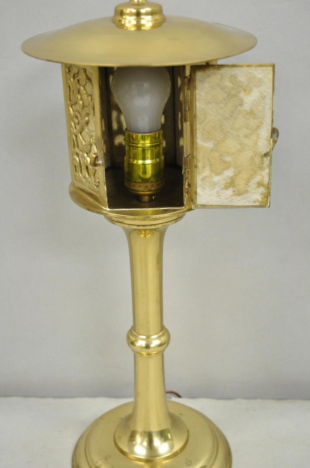Vintage Brass Fretwork Japanese Lantern Small Chinoiserie Oriental Table Lamp For Sale 6