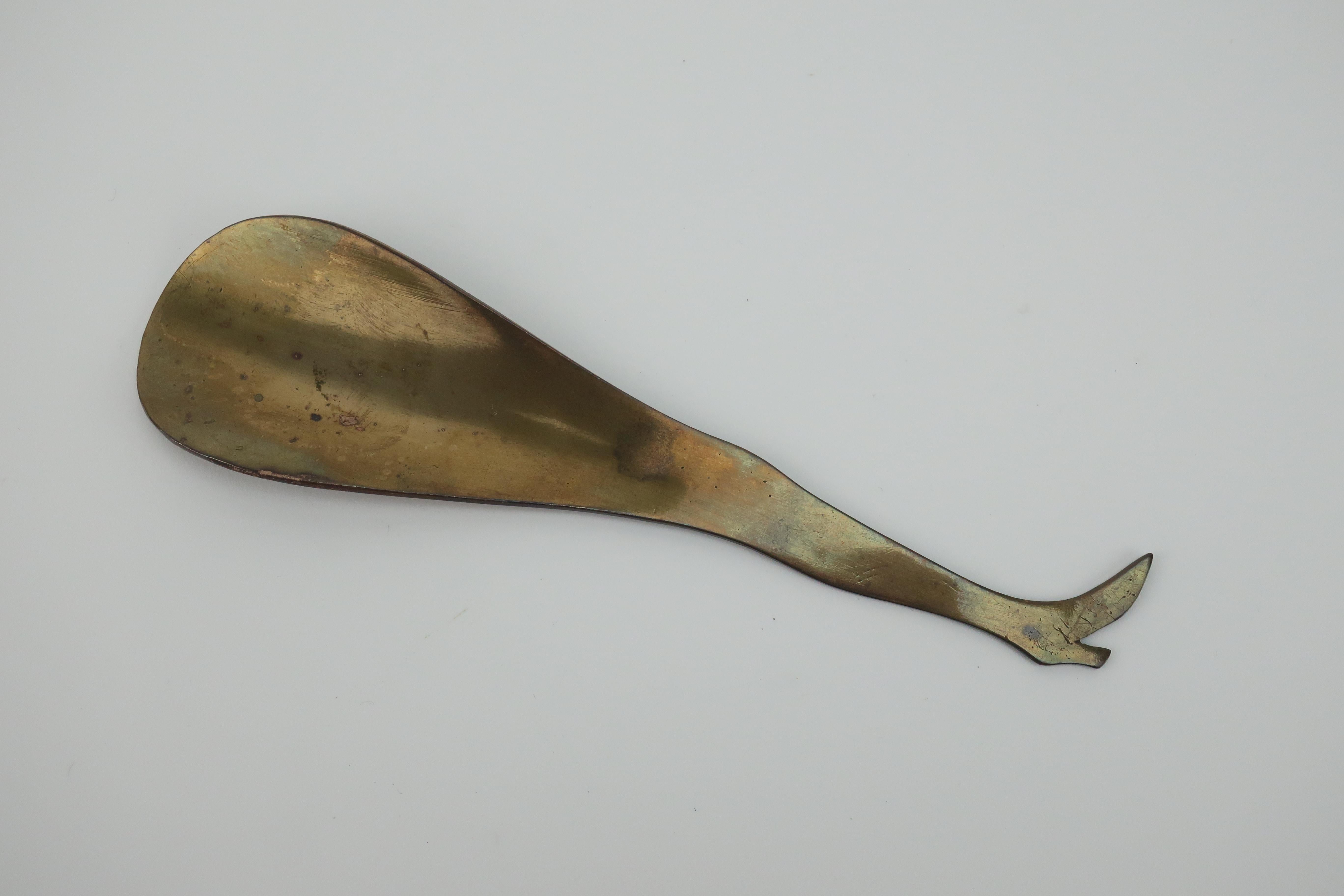 Vintage Brass Leg Shaped Shoe Horn 2