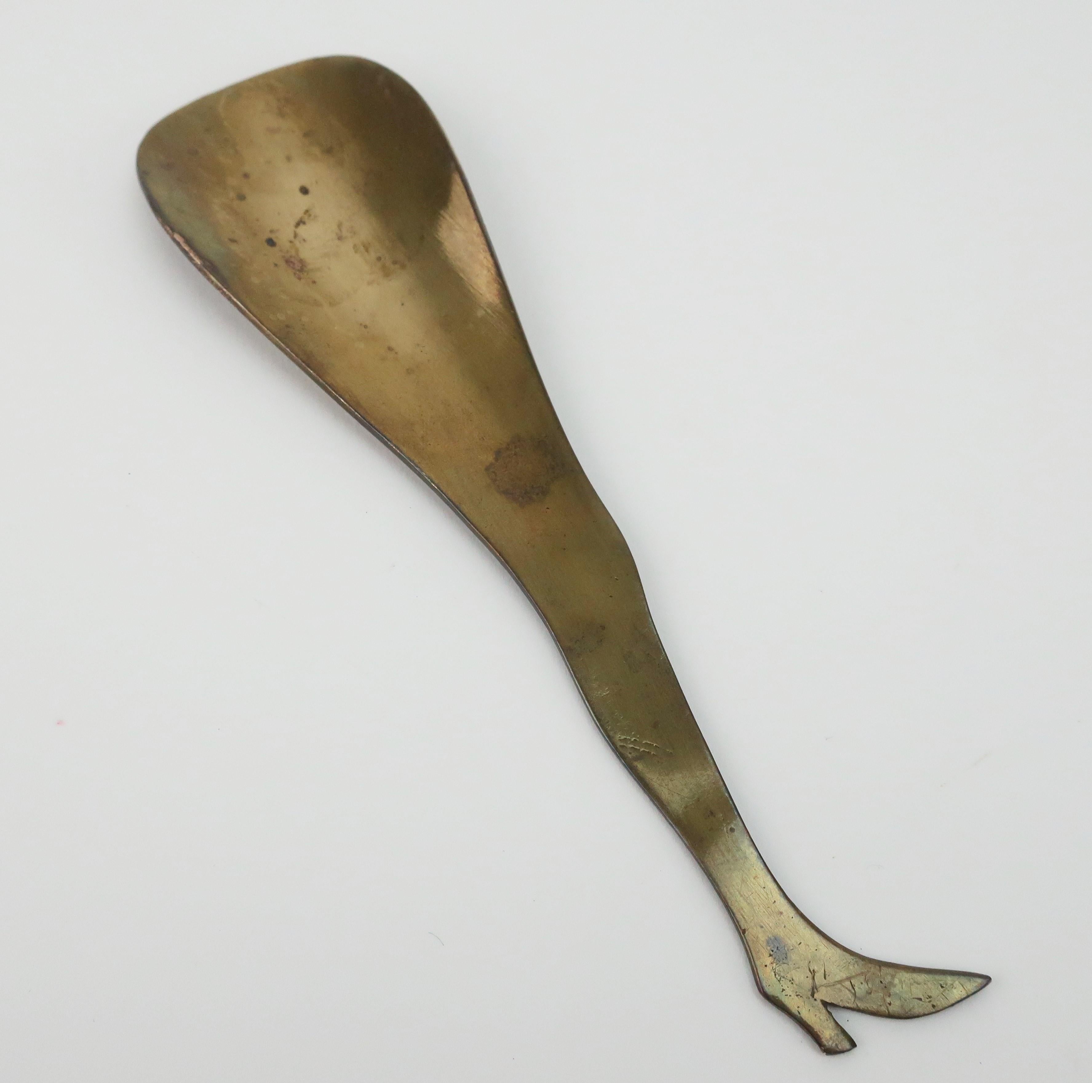 Vintage Brass Leg Shaped Shoe Horn 3