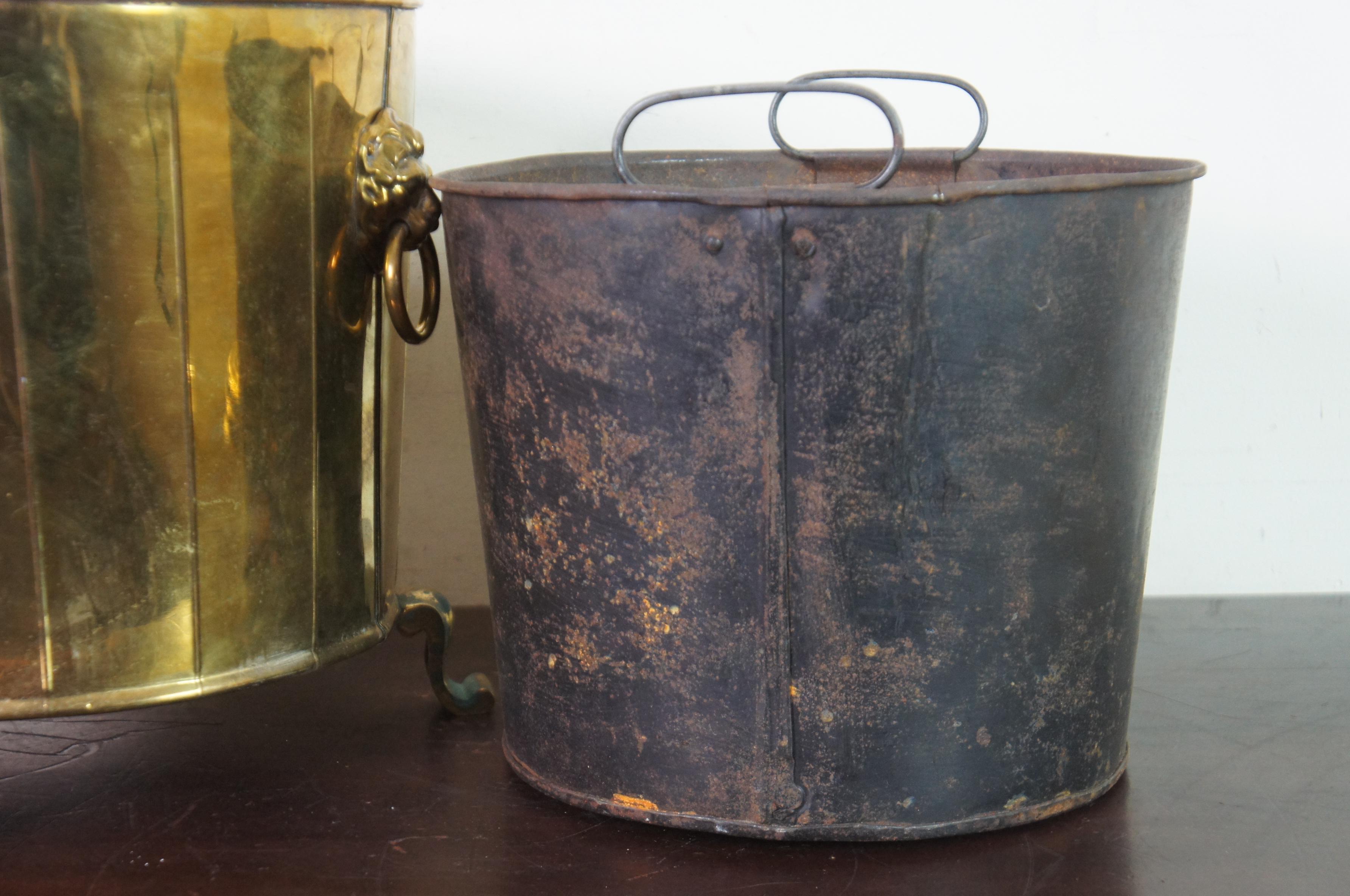 Vintage Brass Lidded Footed Lion Head Coal Ash Bin Hob Scuttle Ice Bucket In Good Condition In Dayton, OH