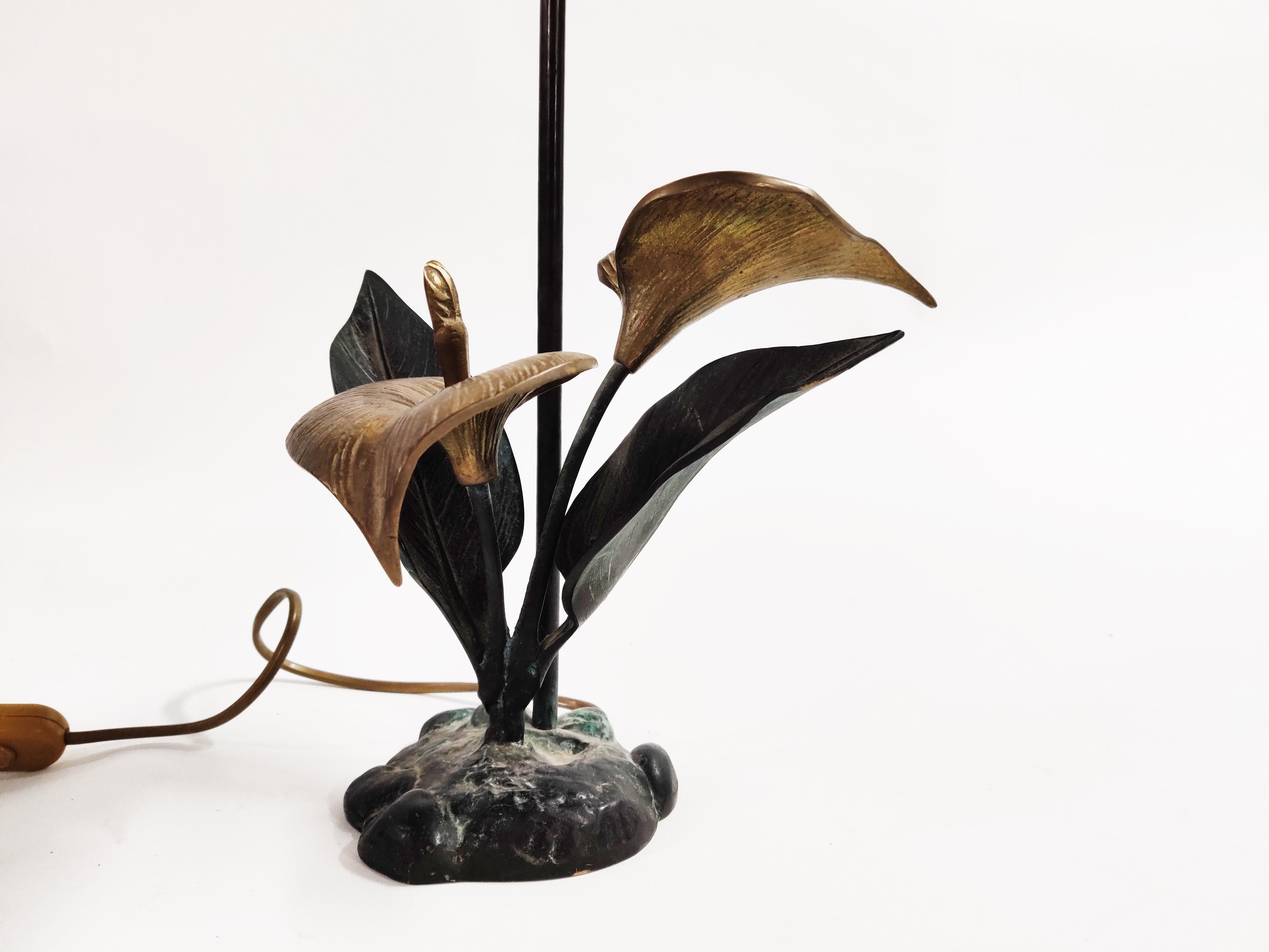 Late 20th Century Vintage Brass Lily Flower Table Lamp, 1970s