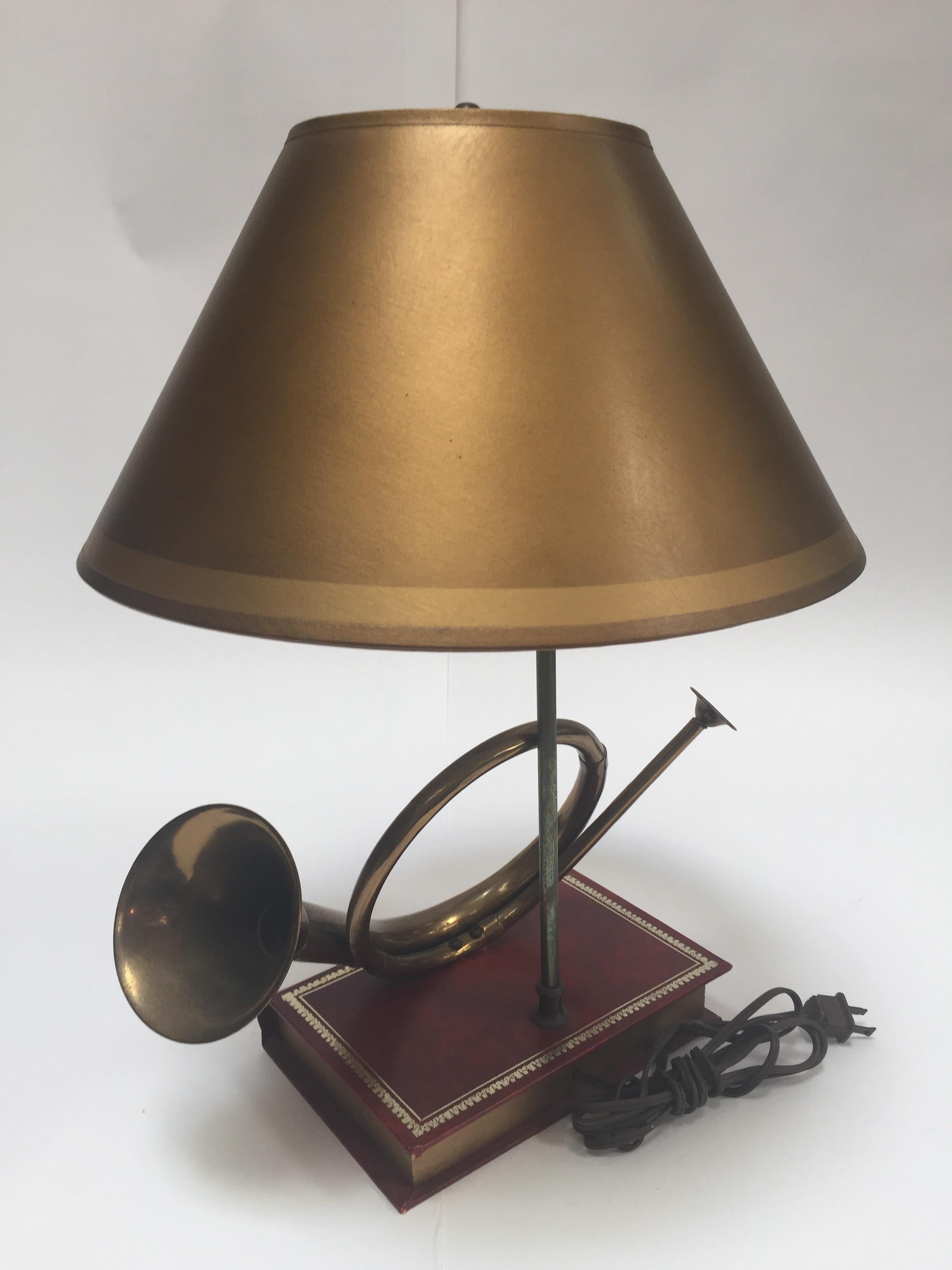 20th Century Vintage Brass Looped Hunter's Horn Bugle Made into a Table Lamp by Robert Abbey For Sale