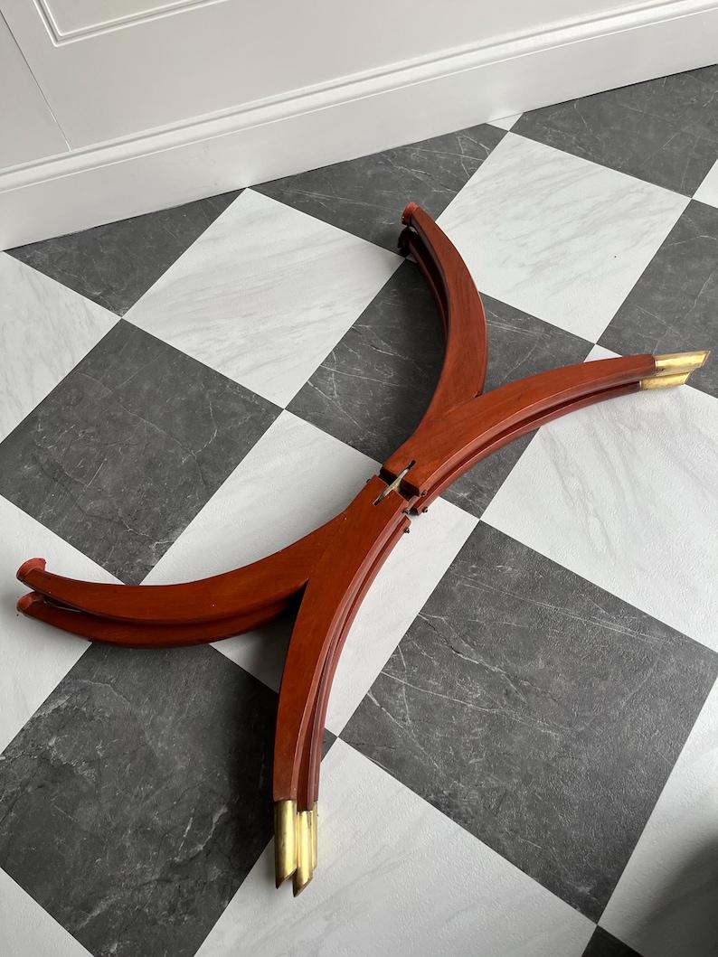 Vintage Brass & Mahogany Scalloped Tray Coffee Table Spider Leg Base For Sale 1