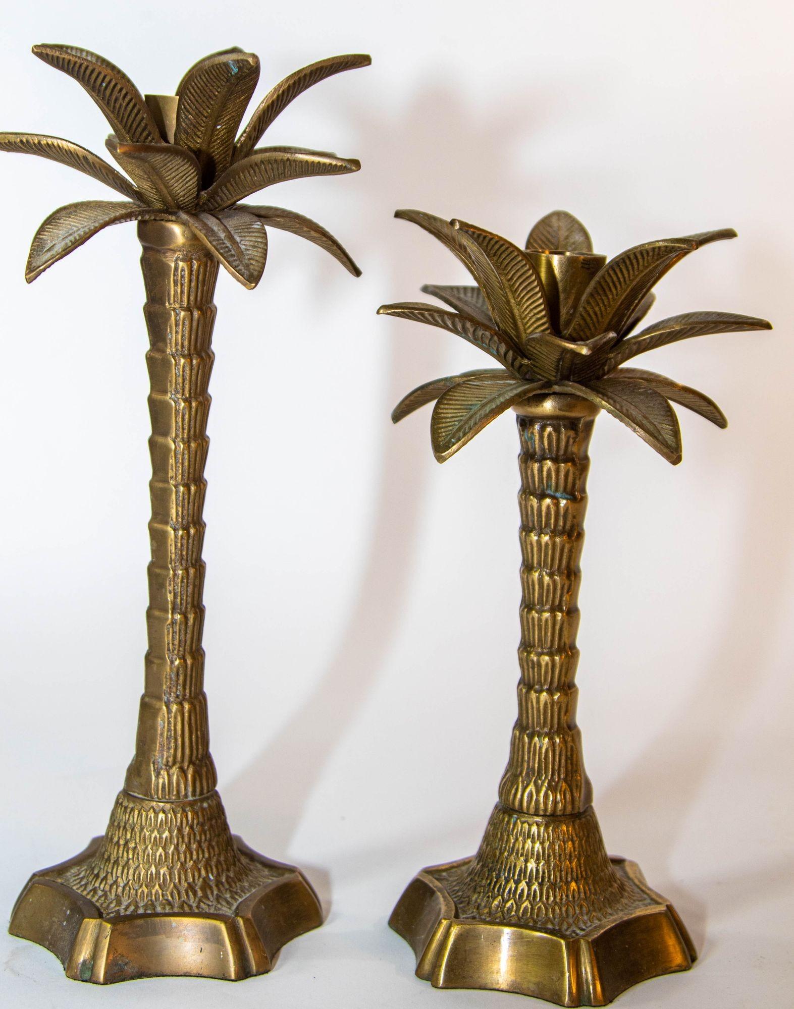 Set von 2 marokkanischen Palmen-Kerzenständern aus Messing im Angebot 6