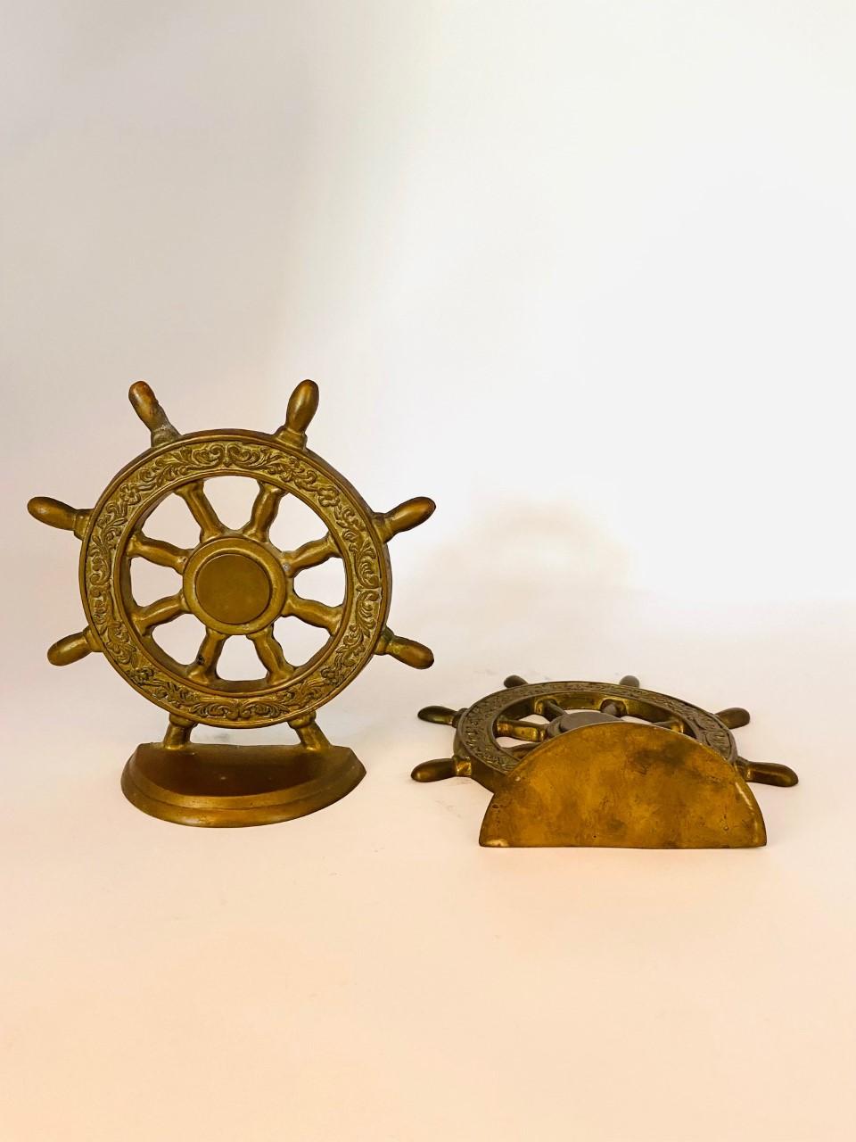 Mid-20th Century Vintage Brass Nautical Captain Ship Wheel Bookends For Sale