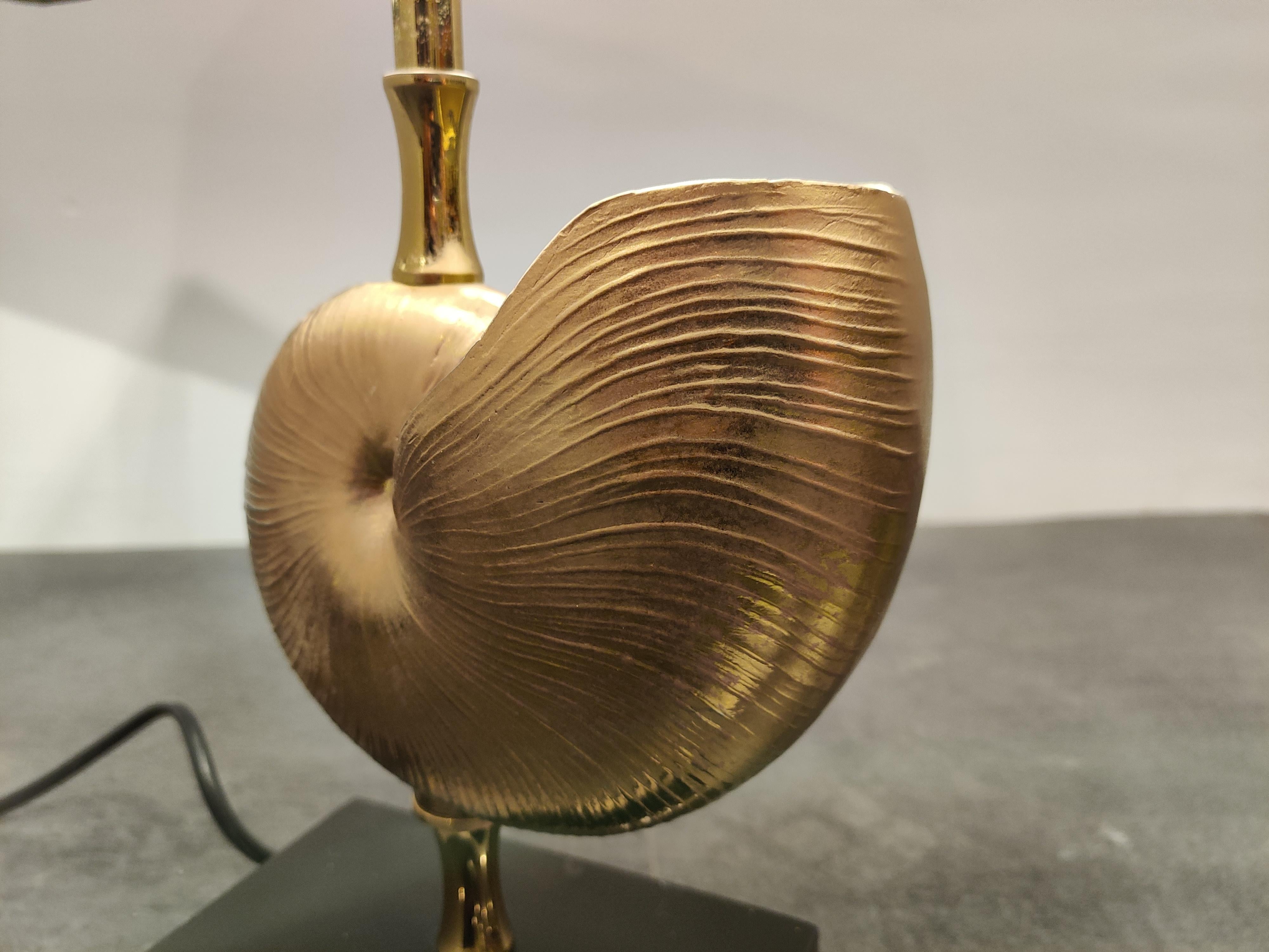 Vintage Brass Nautilus Shell Table Lamp, 1970s For Sale 1