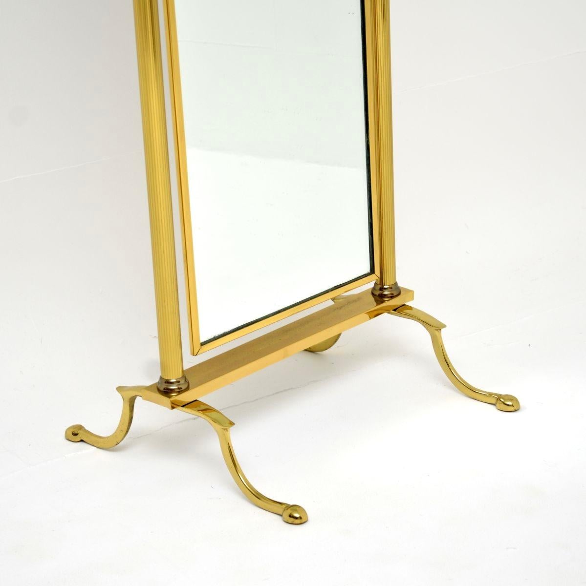 Ottone Specchio chevale in ottone d'epoca in stile neoclassico in vendita