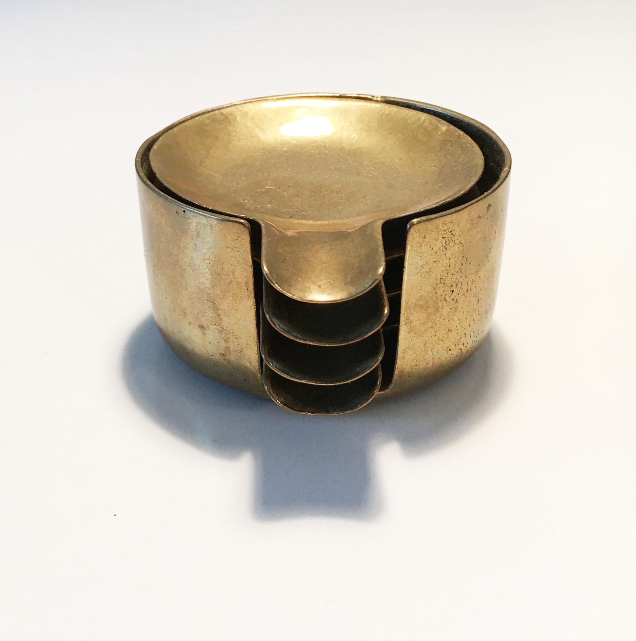 Vintage Brass Nesting Ashtrays Set of Four, Austria, 1950s For Sale 2