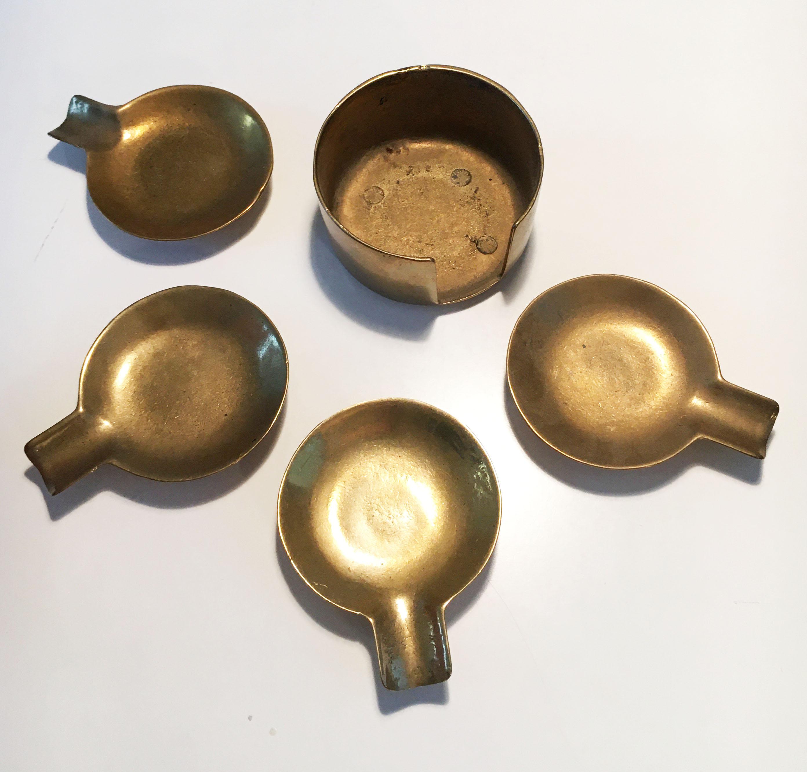 Mid-Century Modern Vintage Brass Nesting Ashtrays Set of Four, Austria, 1950s For Sale