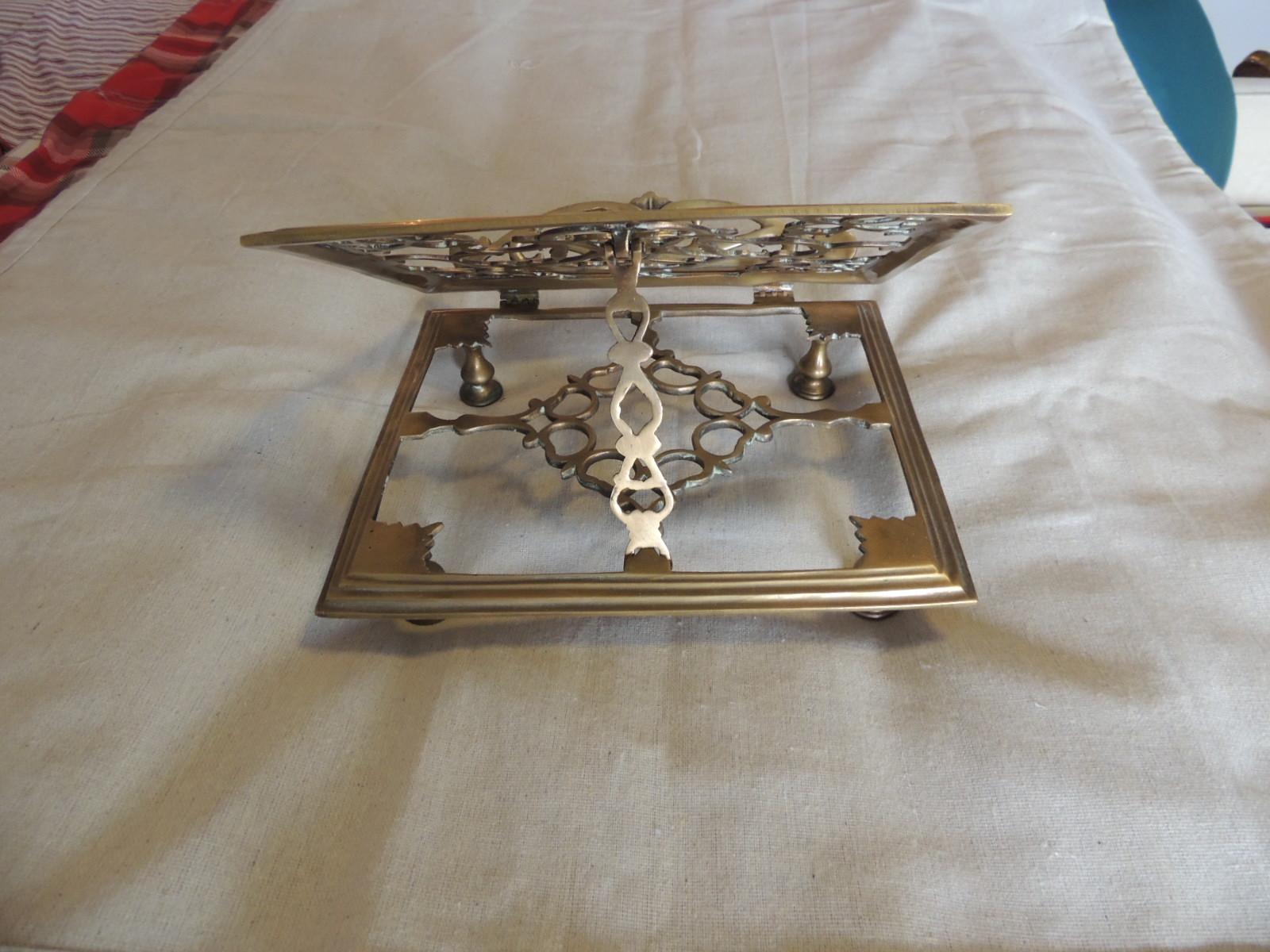 Hand-Crafted Vintage Brass Ornate Book or Bible Stand with Small Round Feet