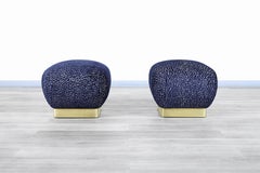 Ottomana / Sgabelli in ottone vintage di Marge Carson