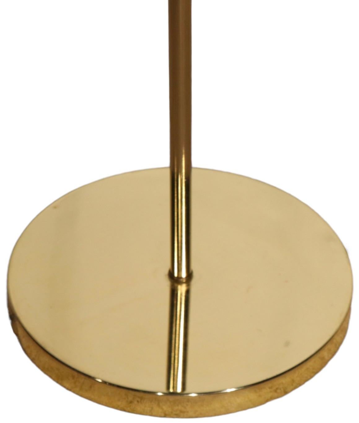 Vintage Brass Pharmacy Style Flex Arm Floor Lamp In Good Condition In New York, NY