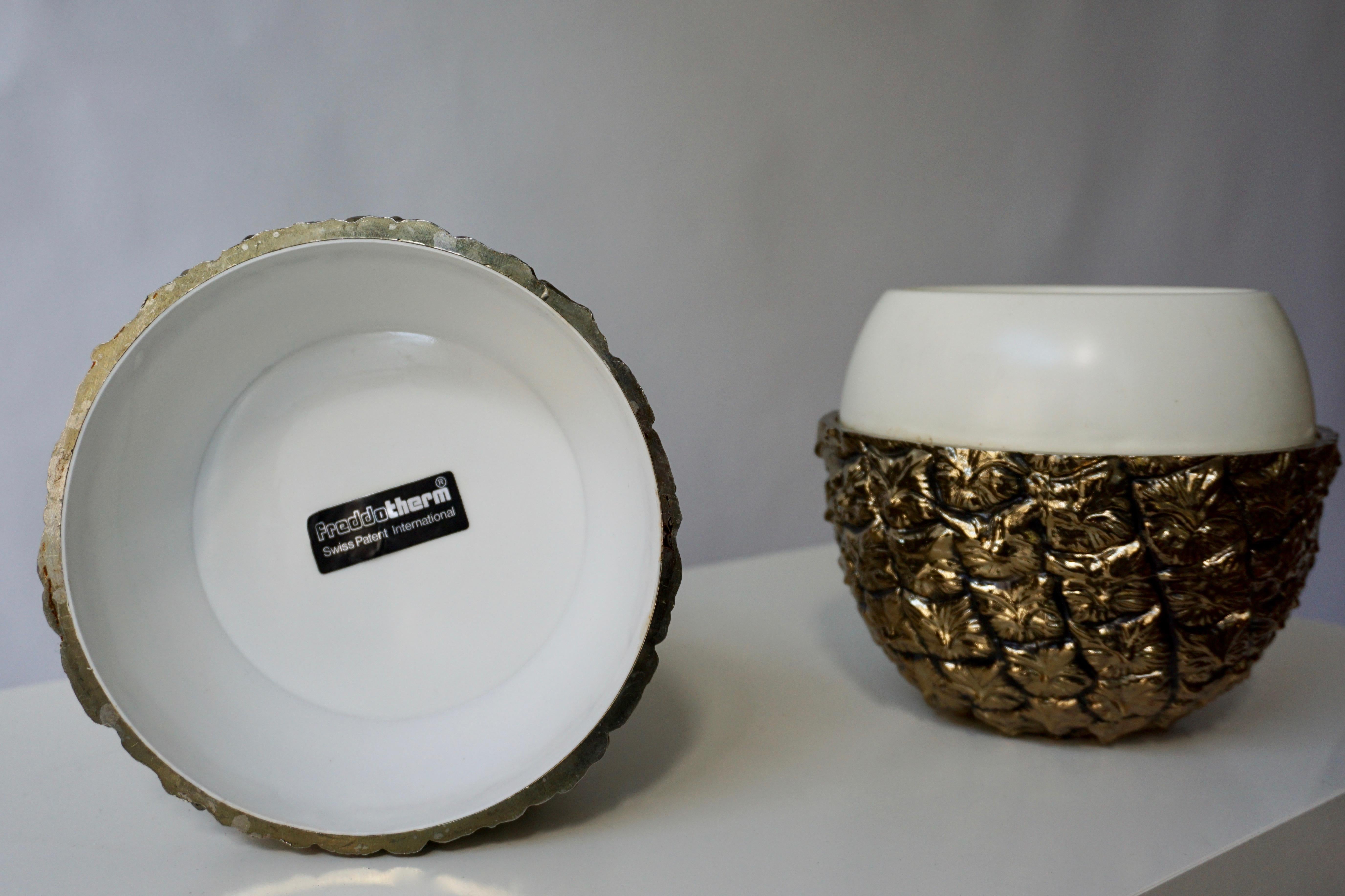 Vintage Brass Pineapple Ice Bucket In Good Condition In Antwerp, BE