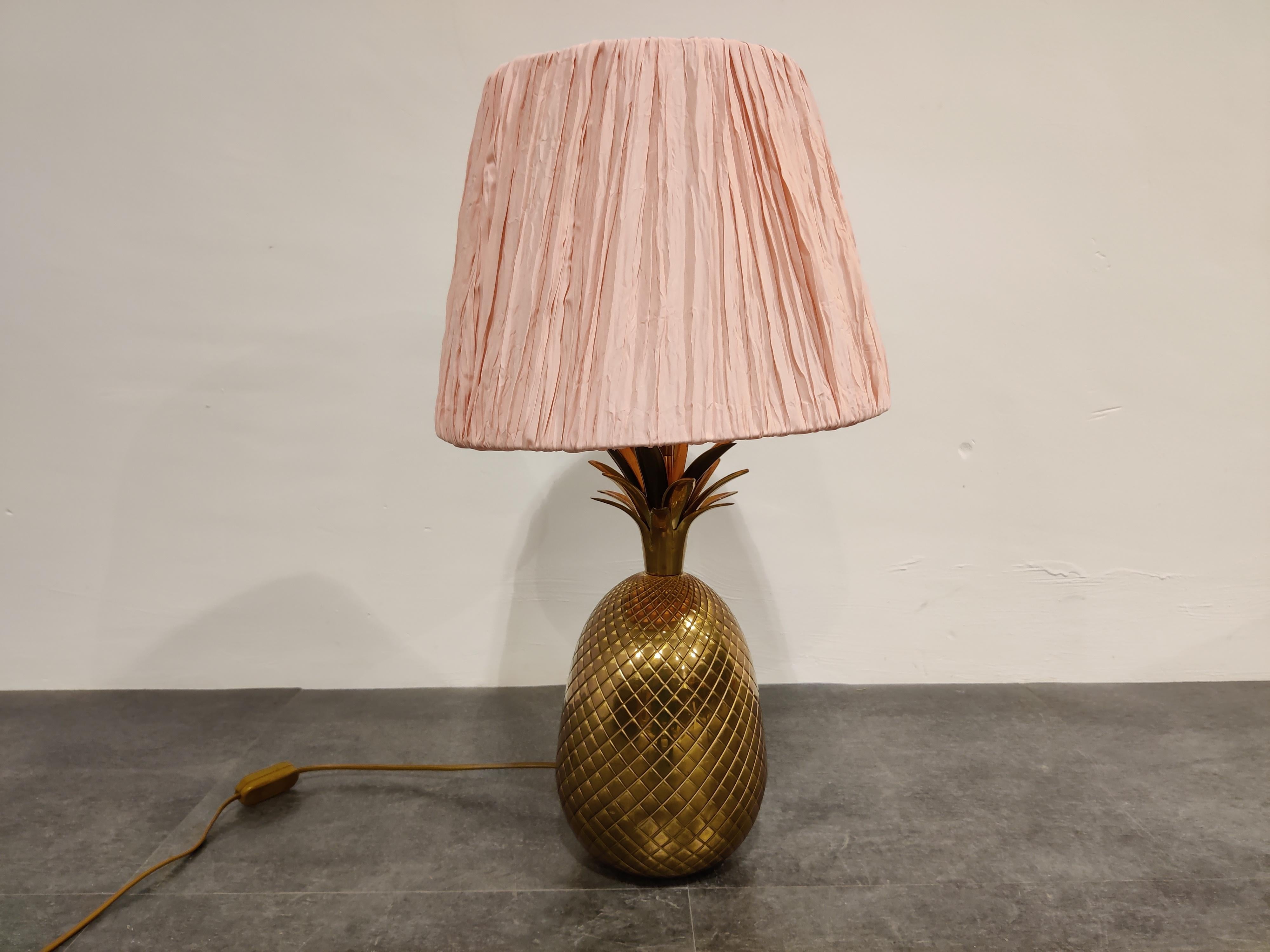 Hollywood Regency Vintage Brass Pineapple Table Lamp, 1970s