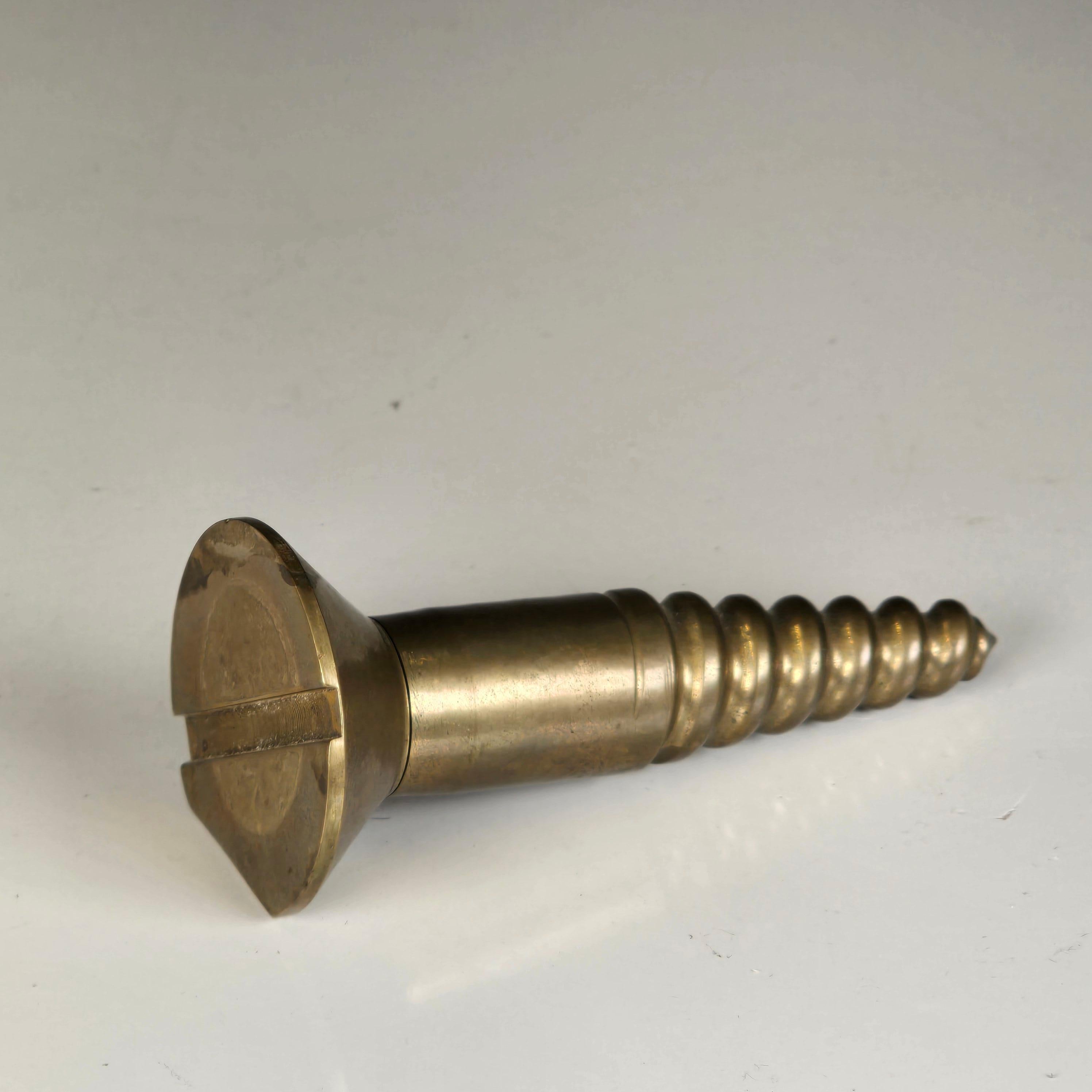 Vintage Brass Screw Paperweight In Good Condition For Sale In Kilmarnock, VA