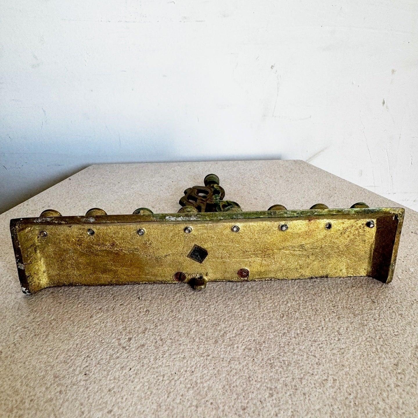 Vintage Brass Sculpted “Shalom” Menorah/Chanukia In Good Condition For Sale In Delray Beach, FL