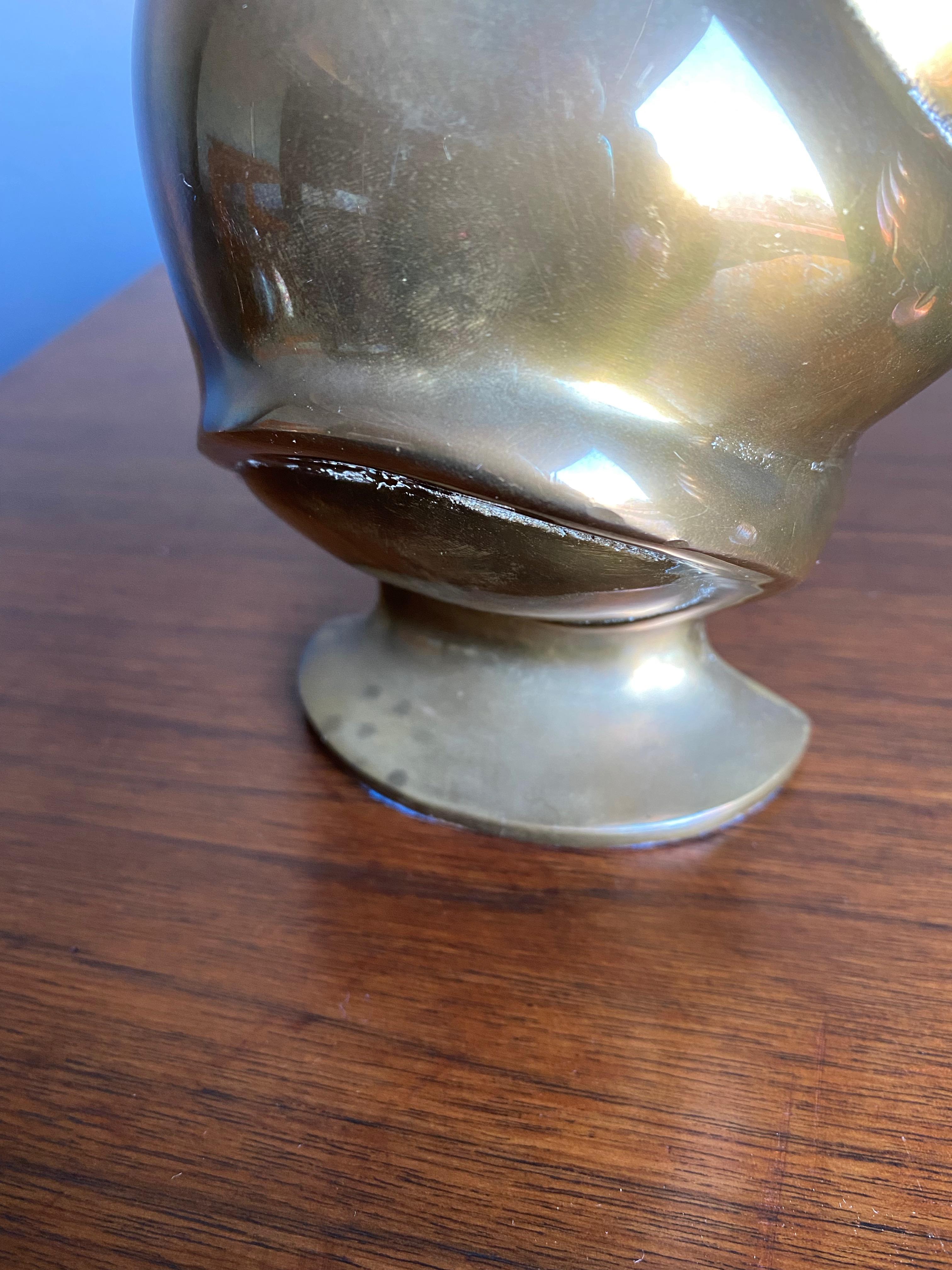 Vintage Brass Shell Bookends For Sale 3