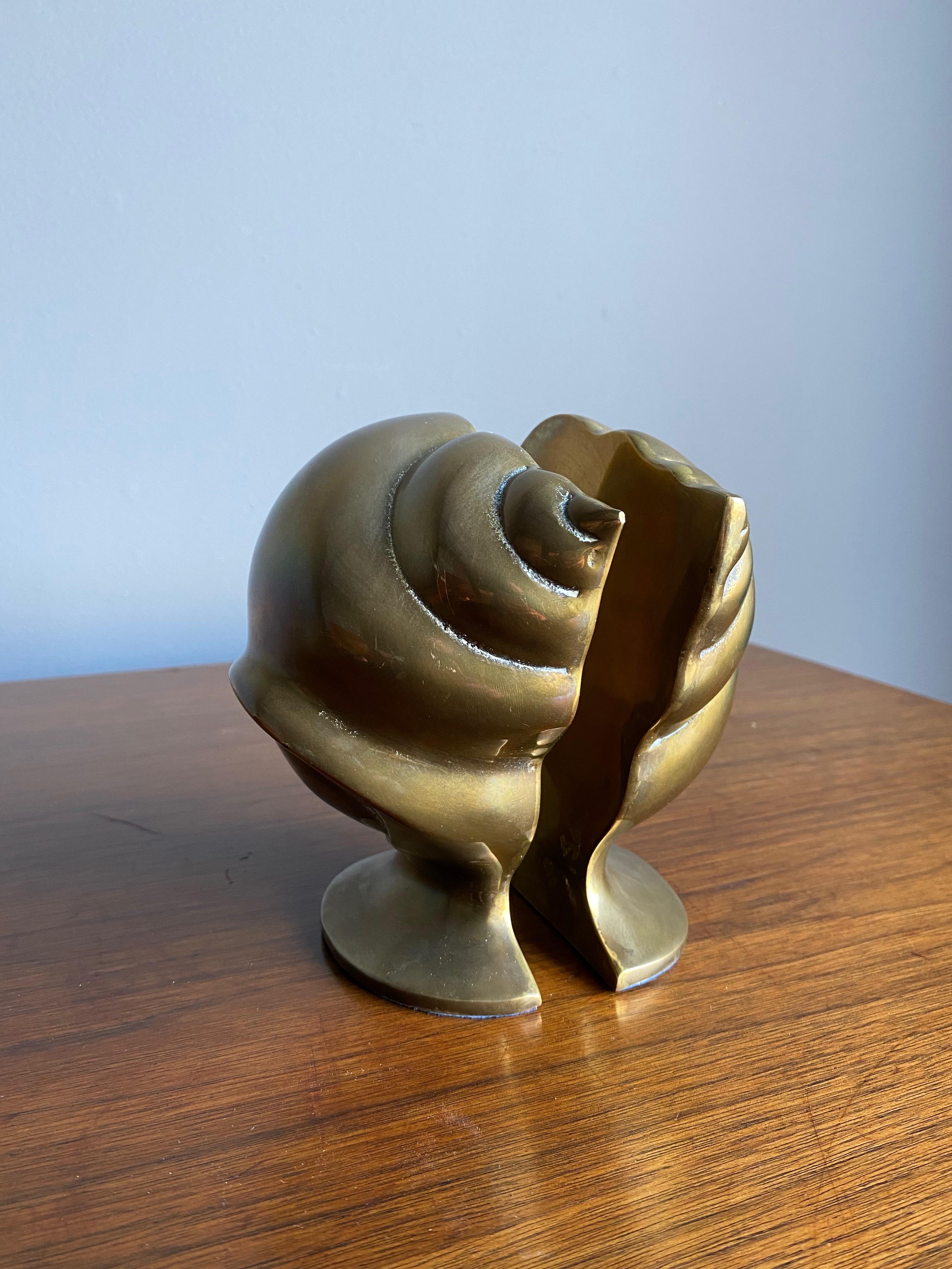 Vintage Brass Shell Bookends For Sale 6