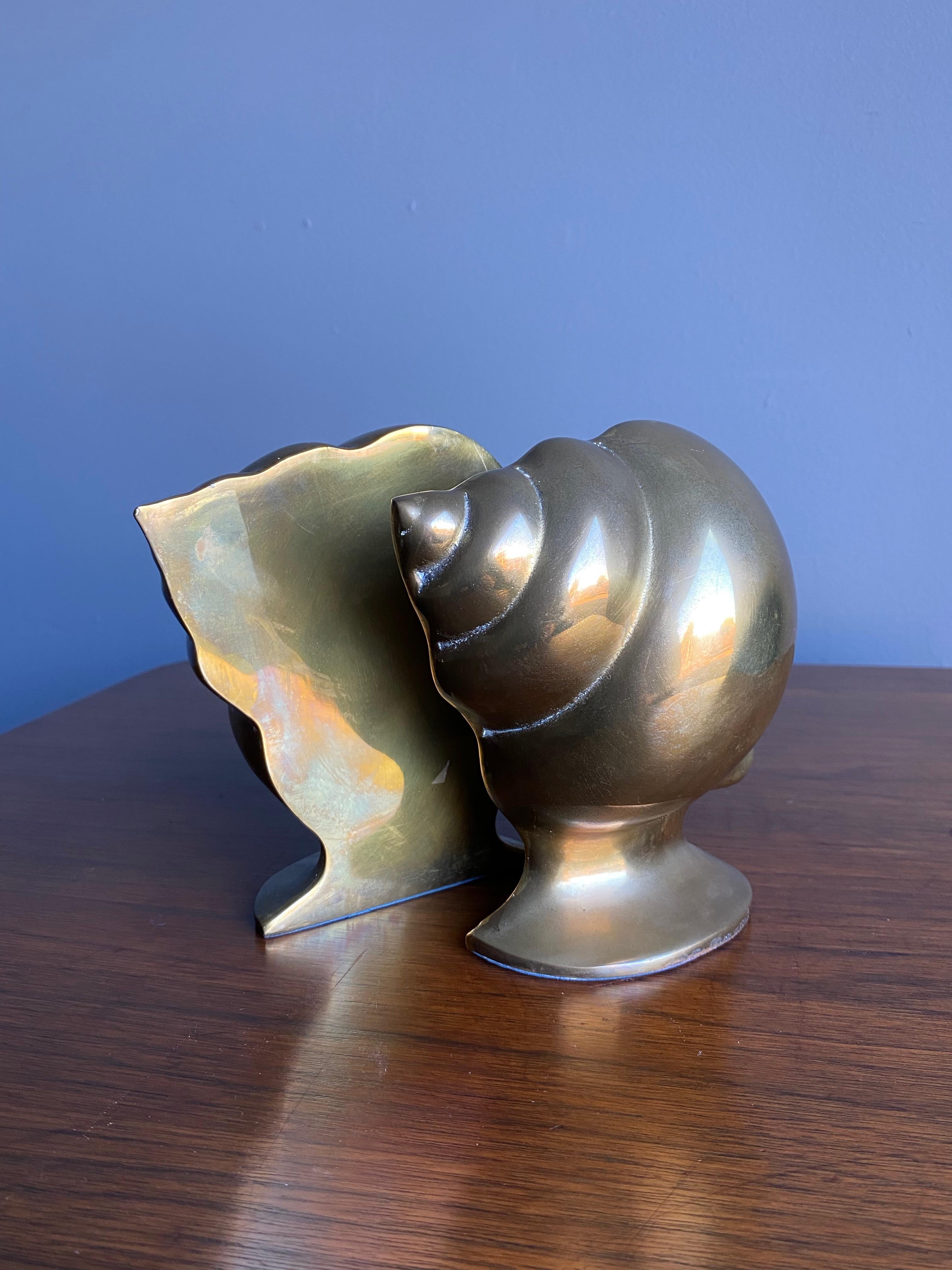 Vintage Brass Shell Bookends For Sale 7