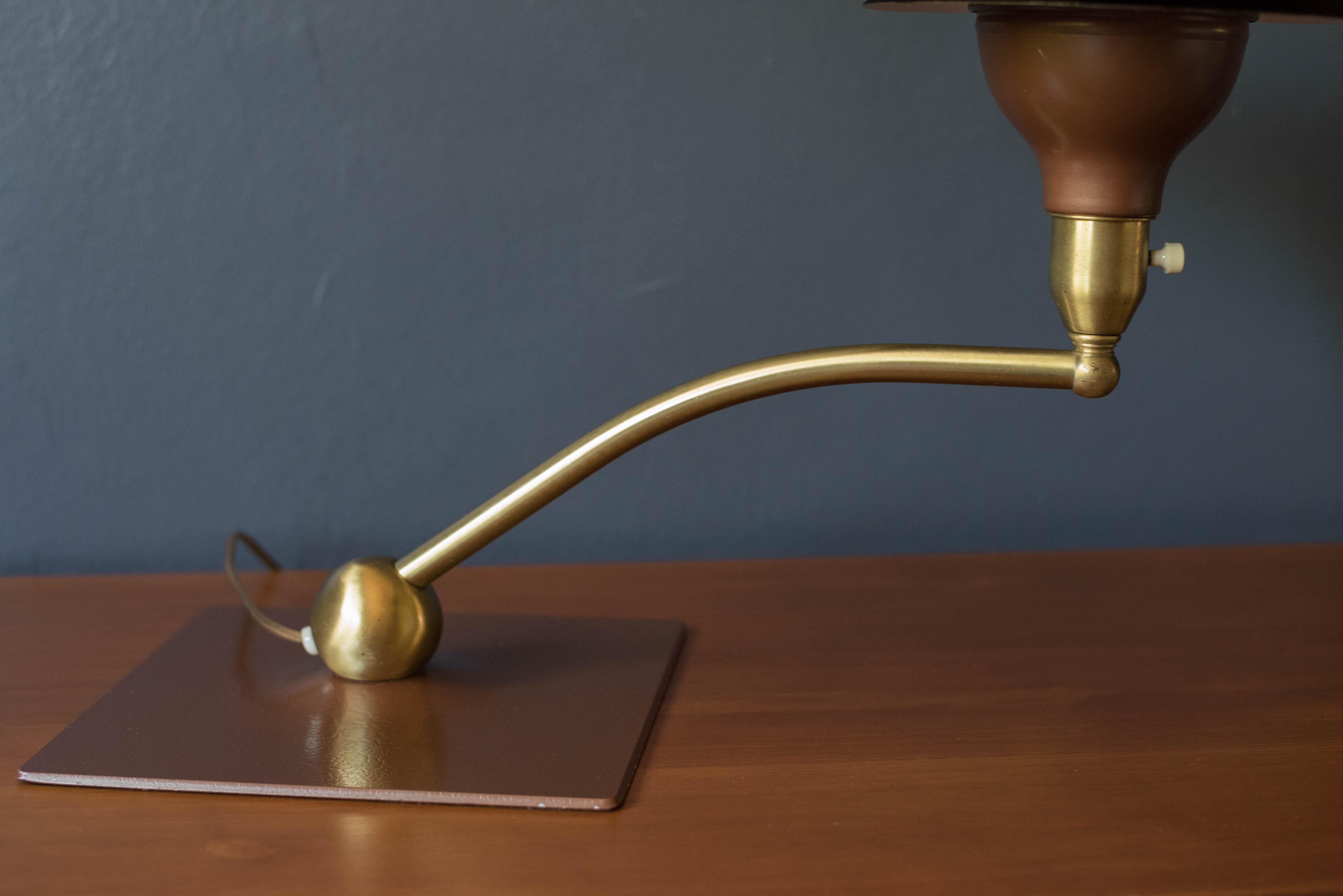 Vintage Brass Sight Light Desk Lamp by M.G. Wheeler In Good Condition For Sale In San Jose, CA