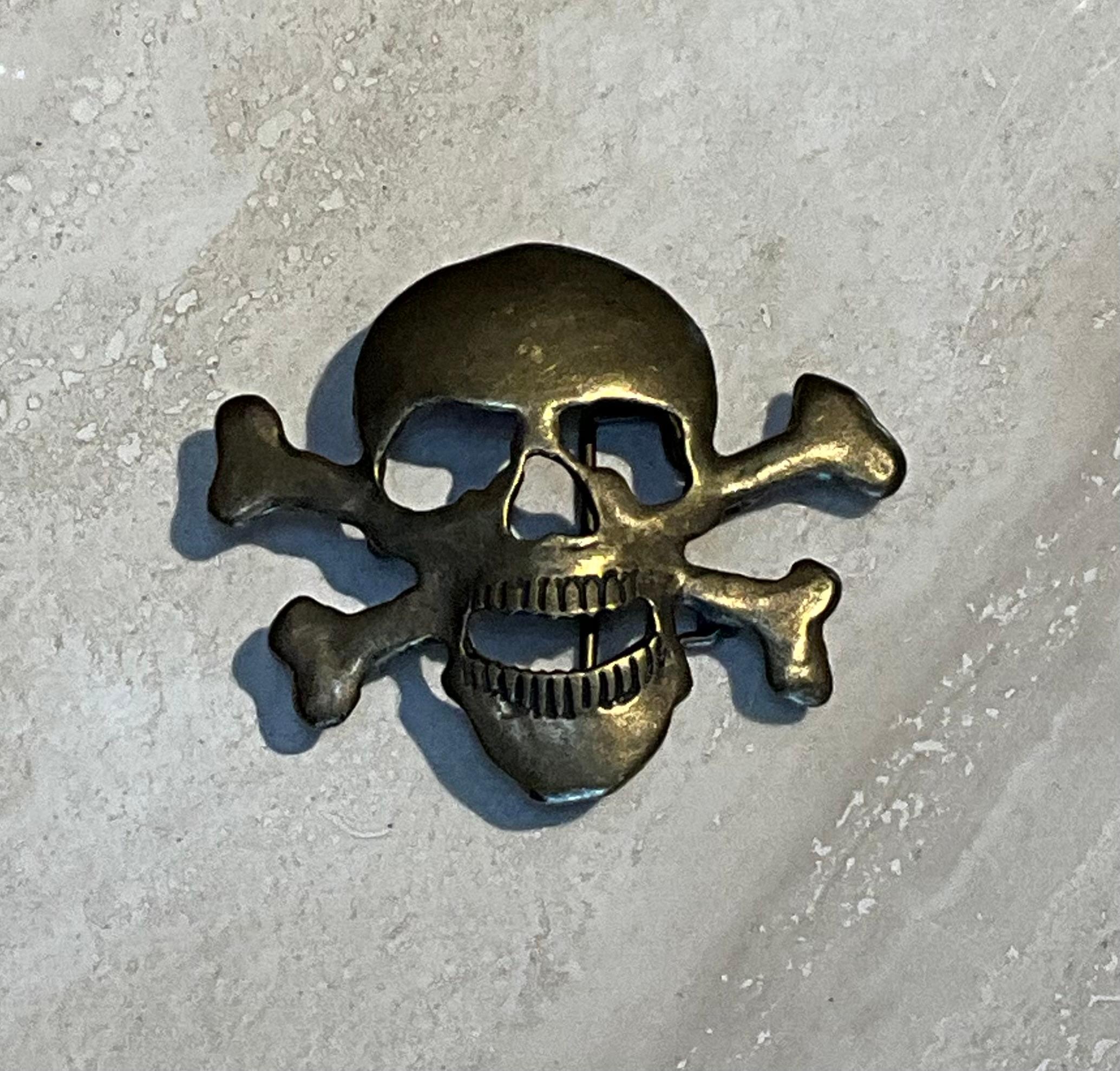 Vintage Messing Totenkopf Gürtelschnalle für Damen oder Herren im Angebot